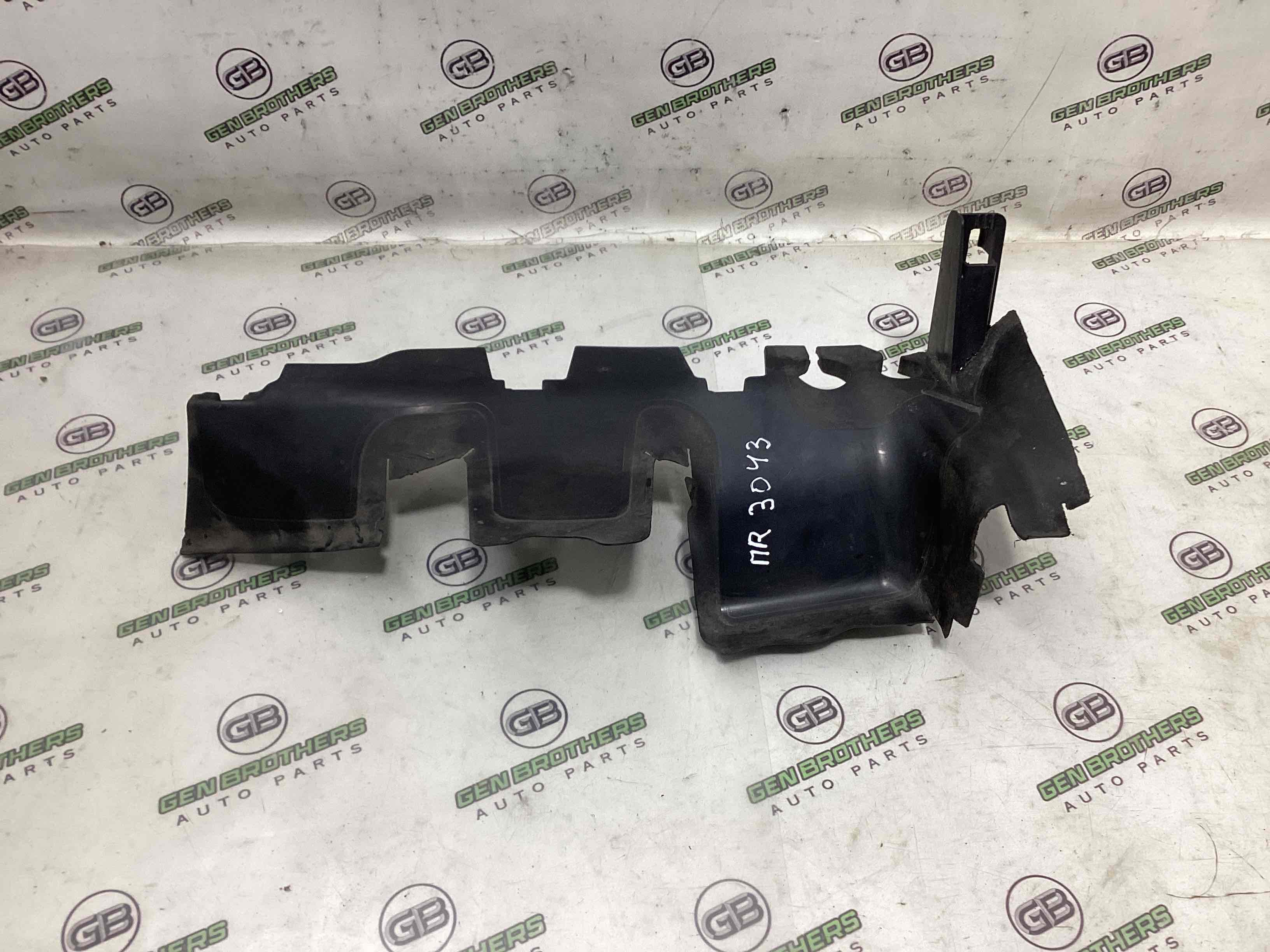 Дефлектор обдува радіатора