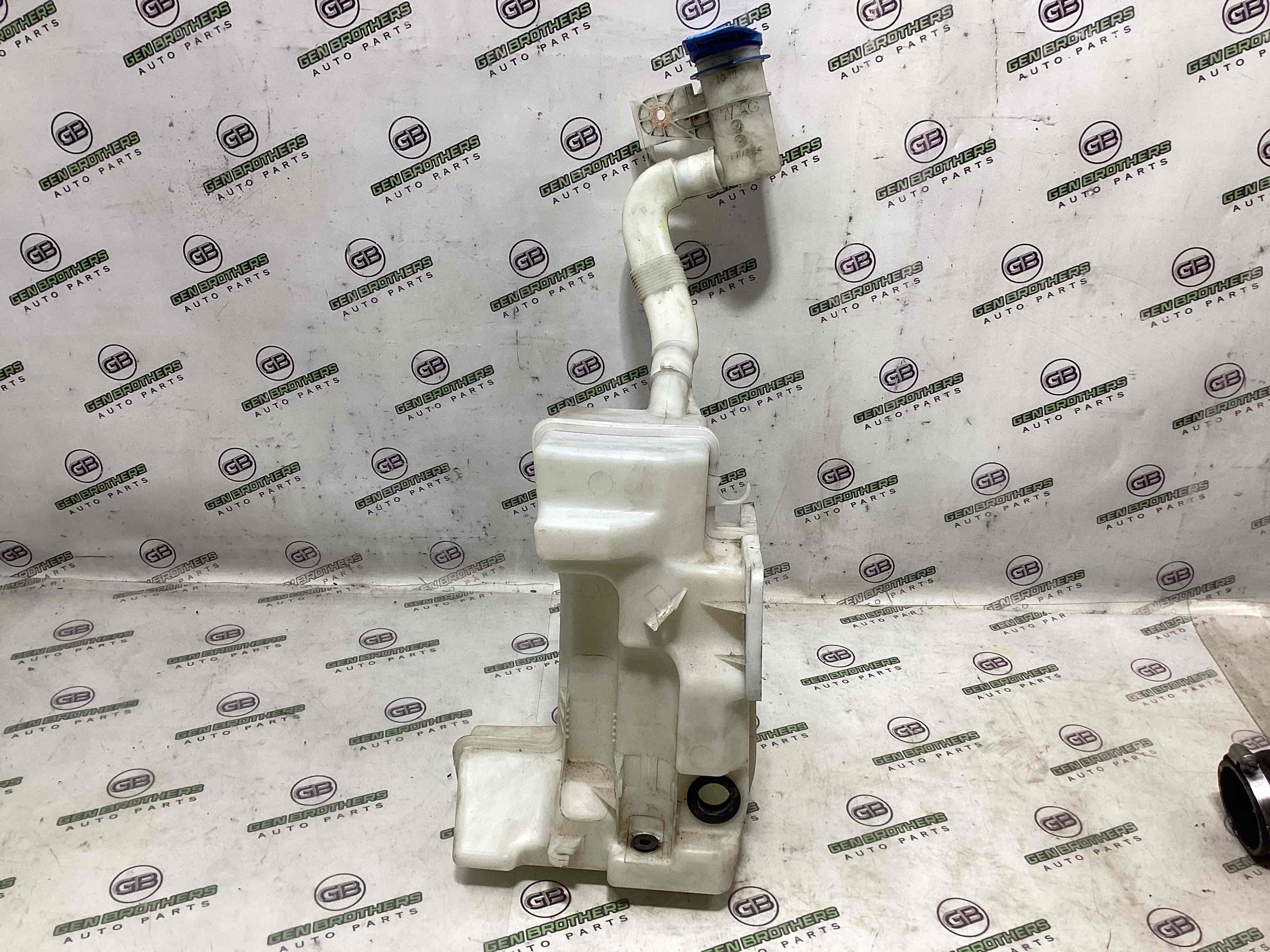 Бачок омивача