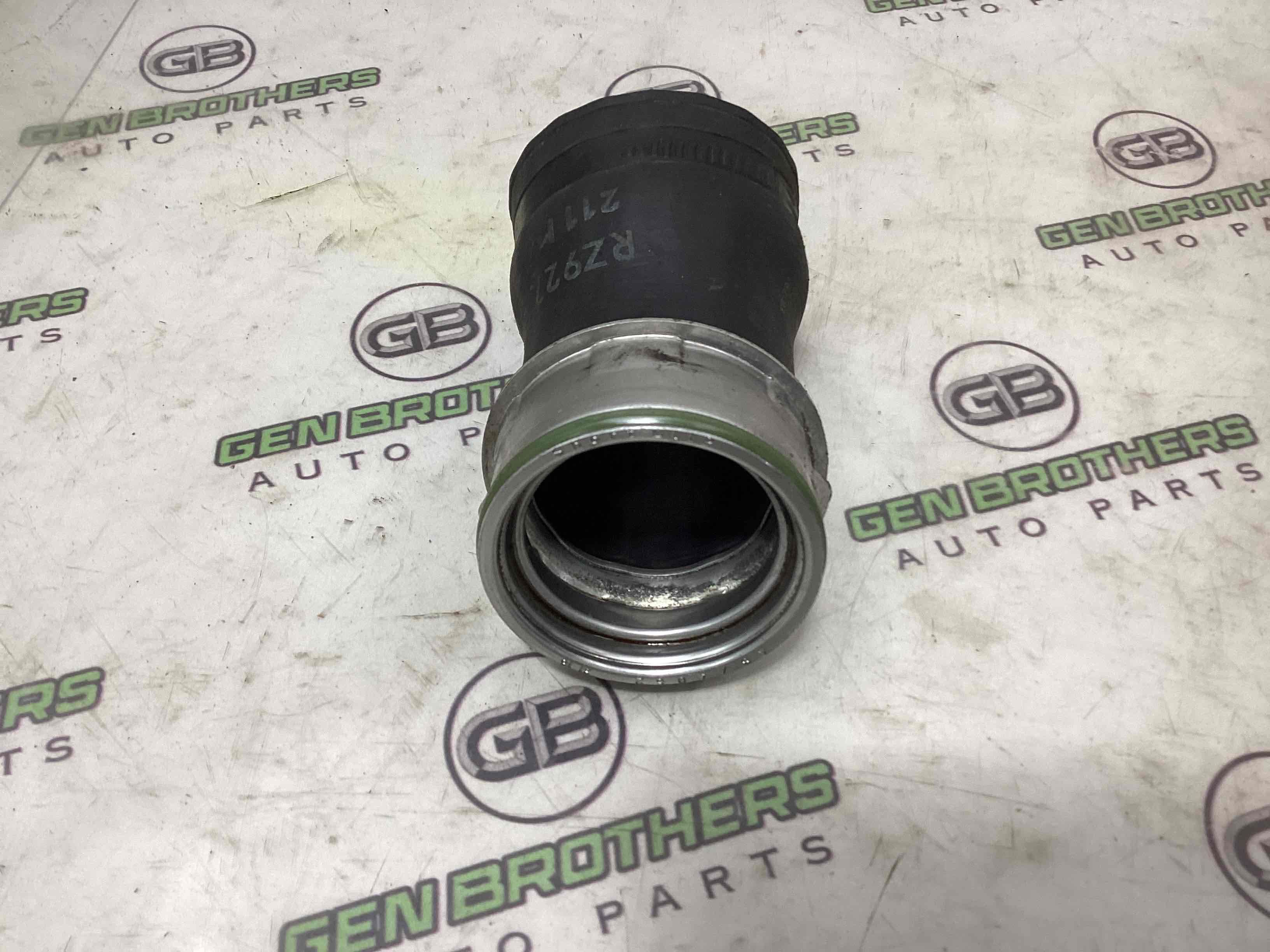 Патрубок інтеркулера