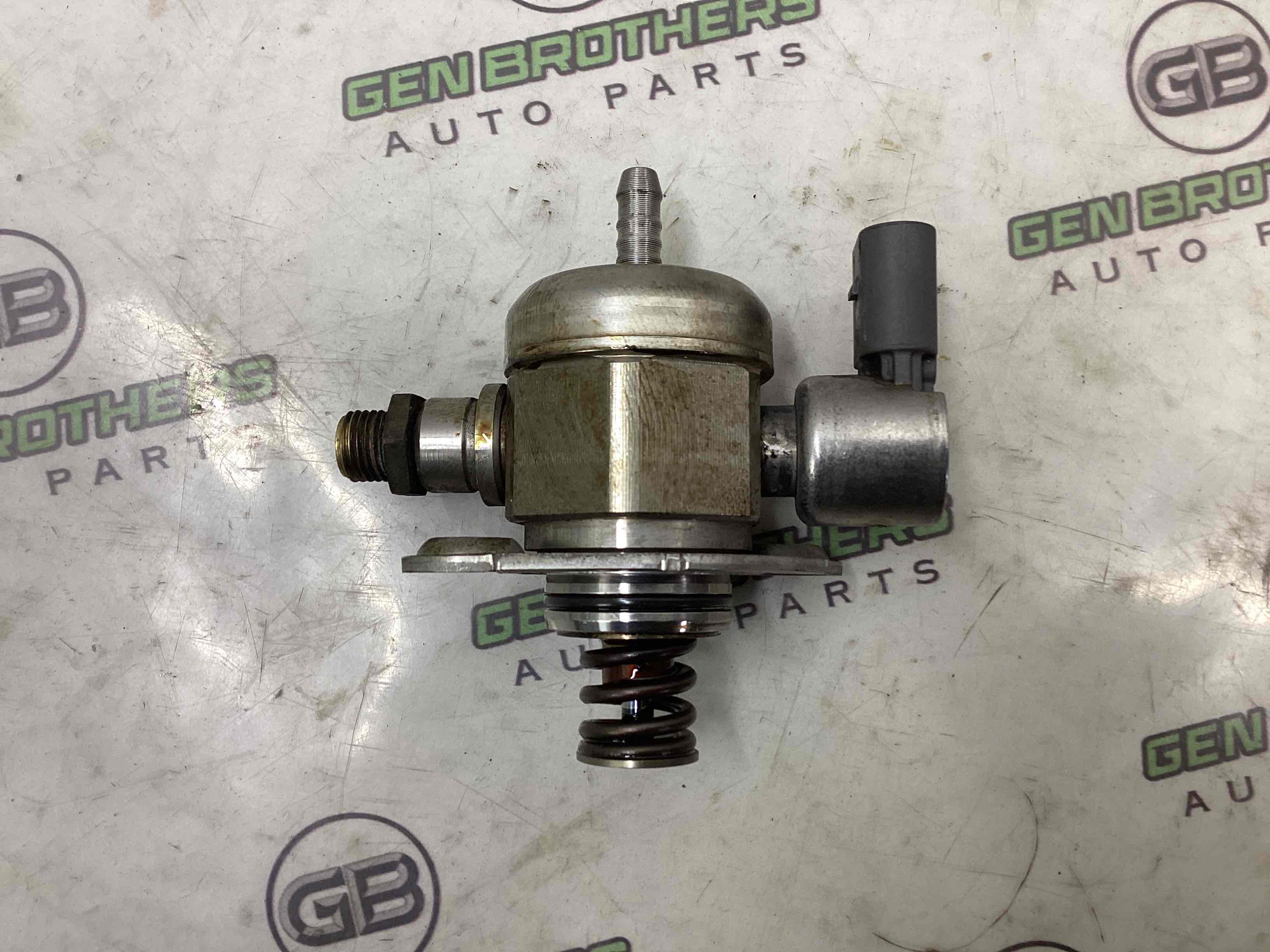 ТНВД різне, кронштейн ТНВД