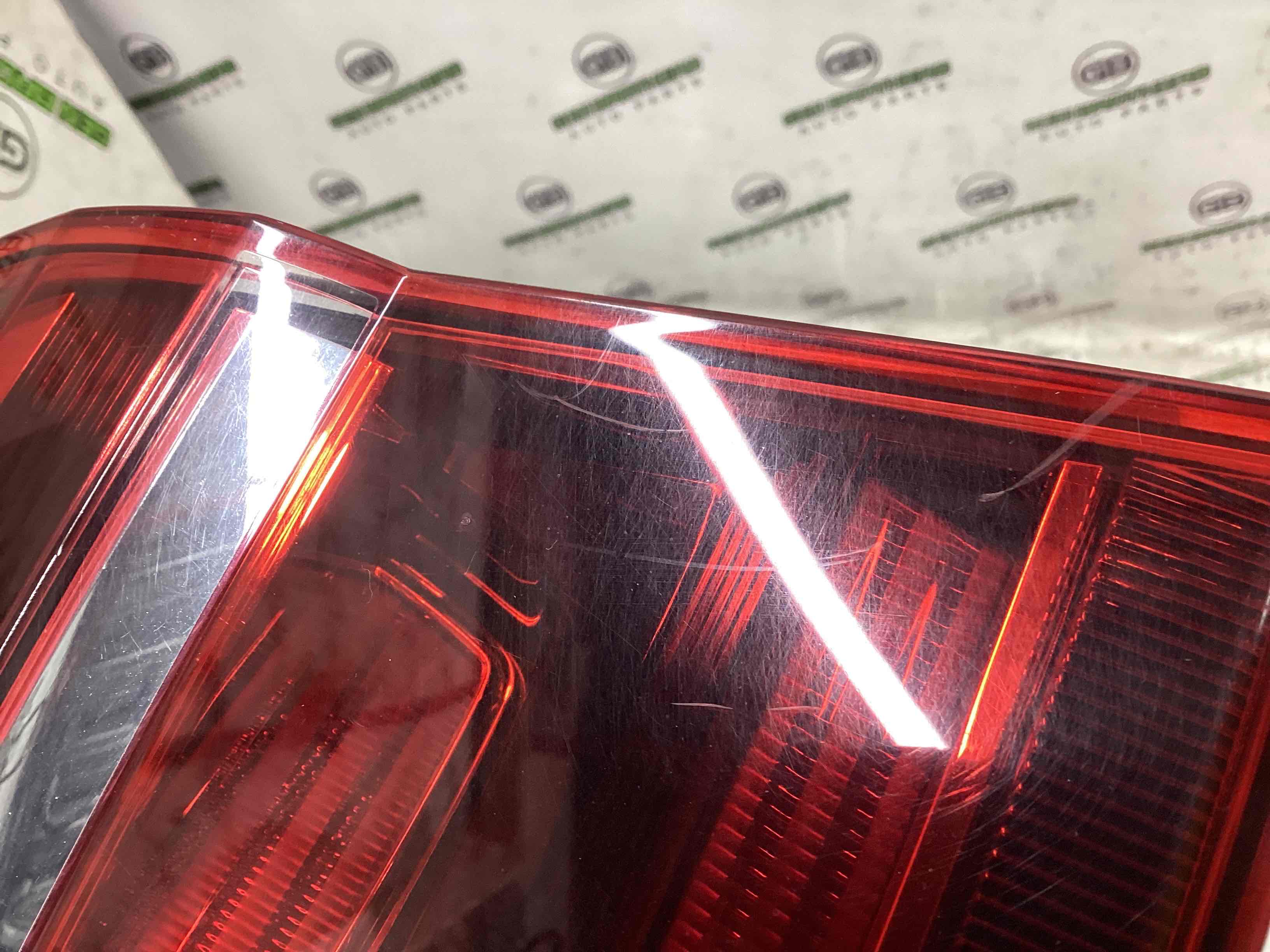 Ліхтар задній лівий