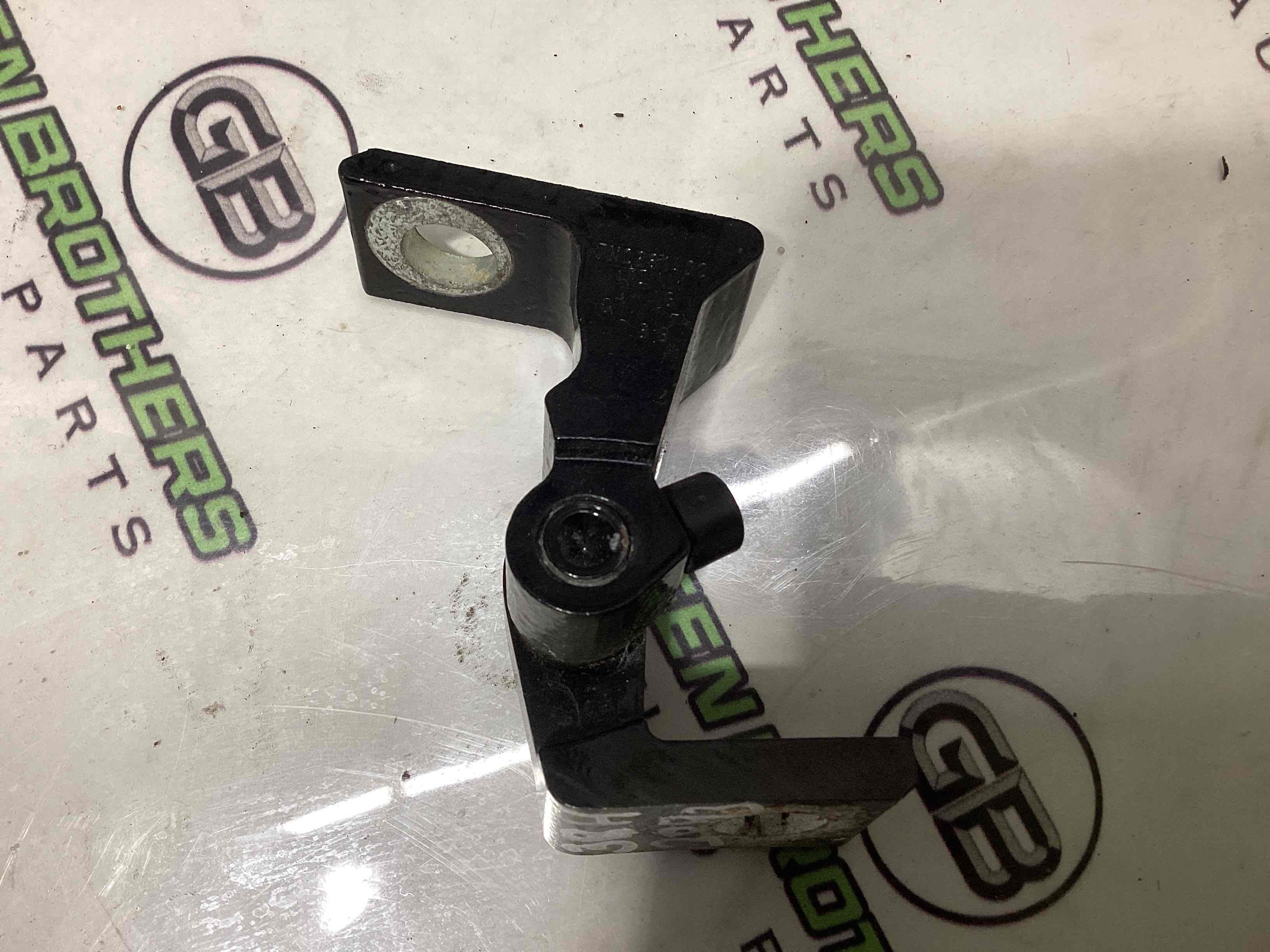 Петля двері, замок двері