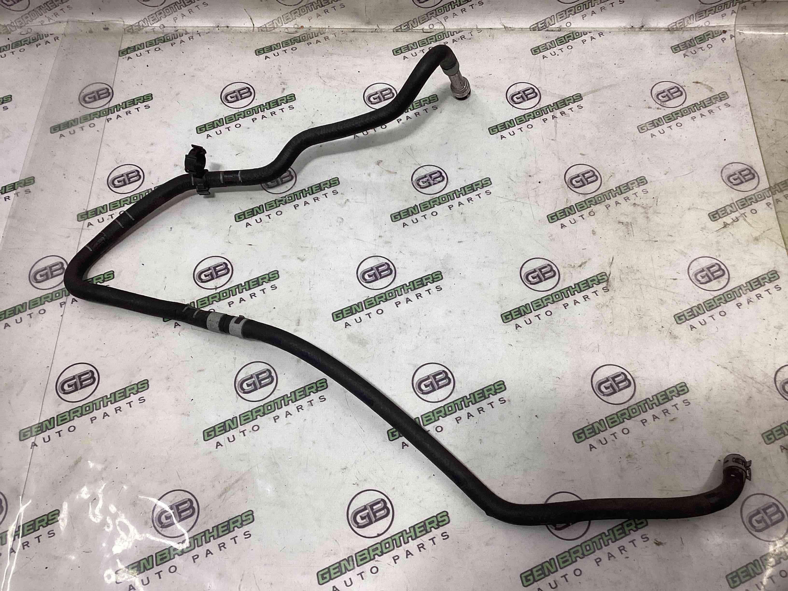 Трубка паливна