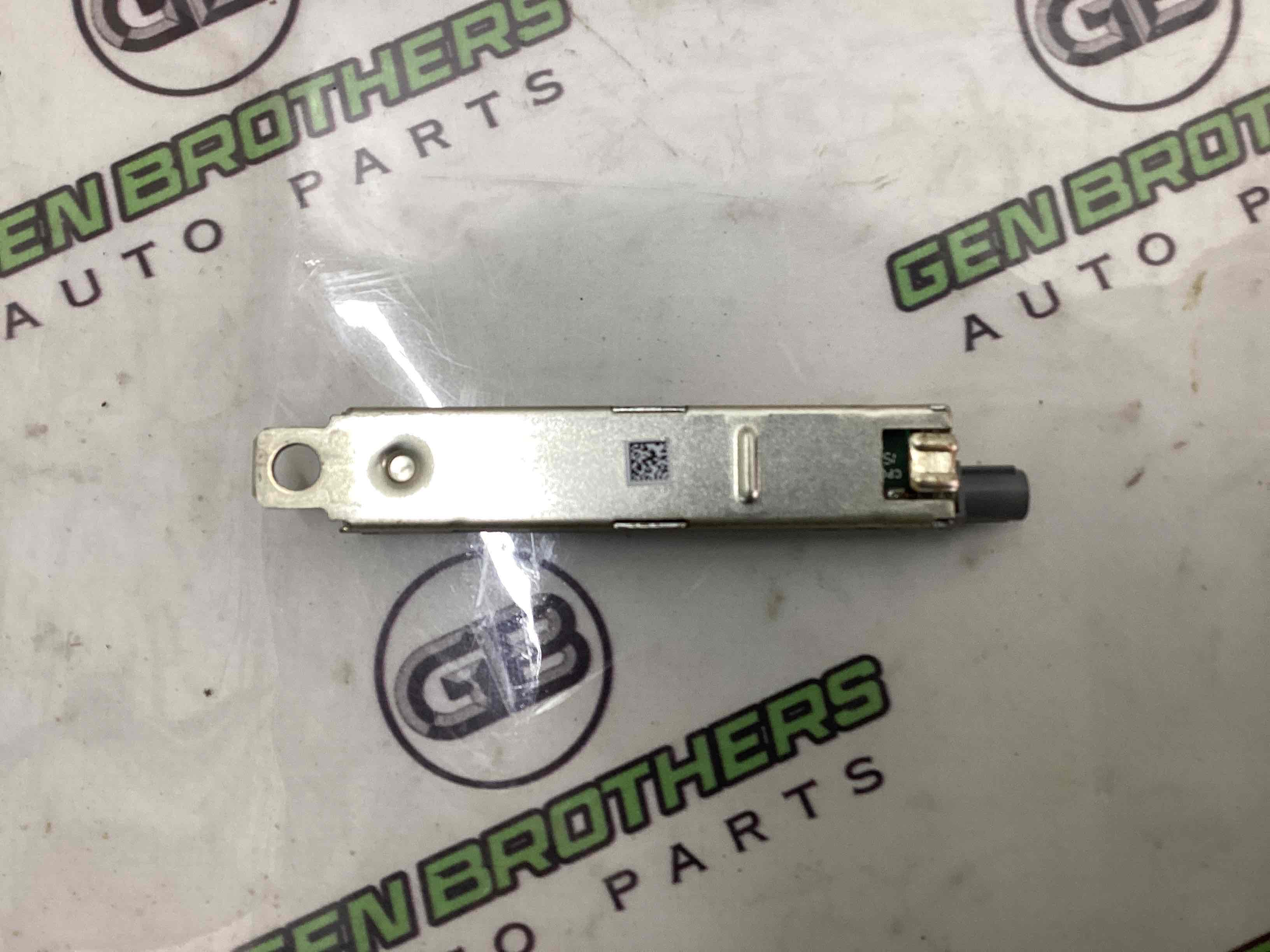 Антена, підсилювач антени