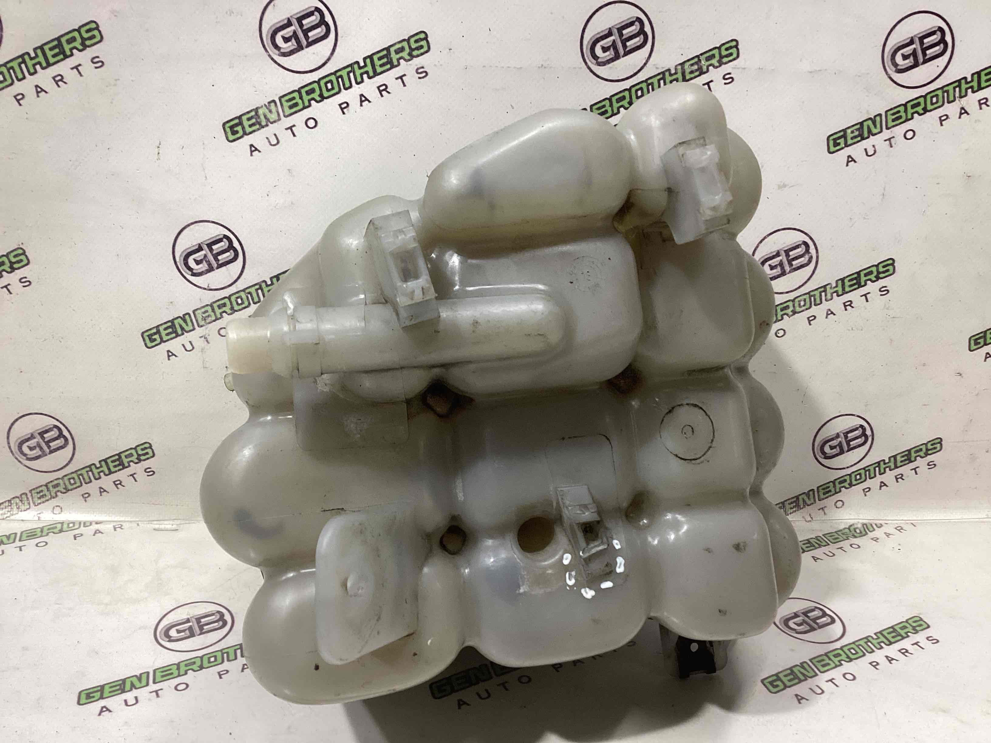 Розширювальний бачок охолодження