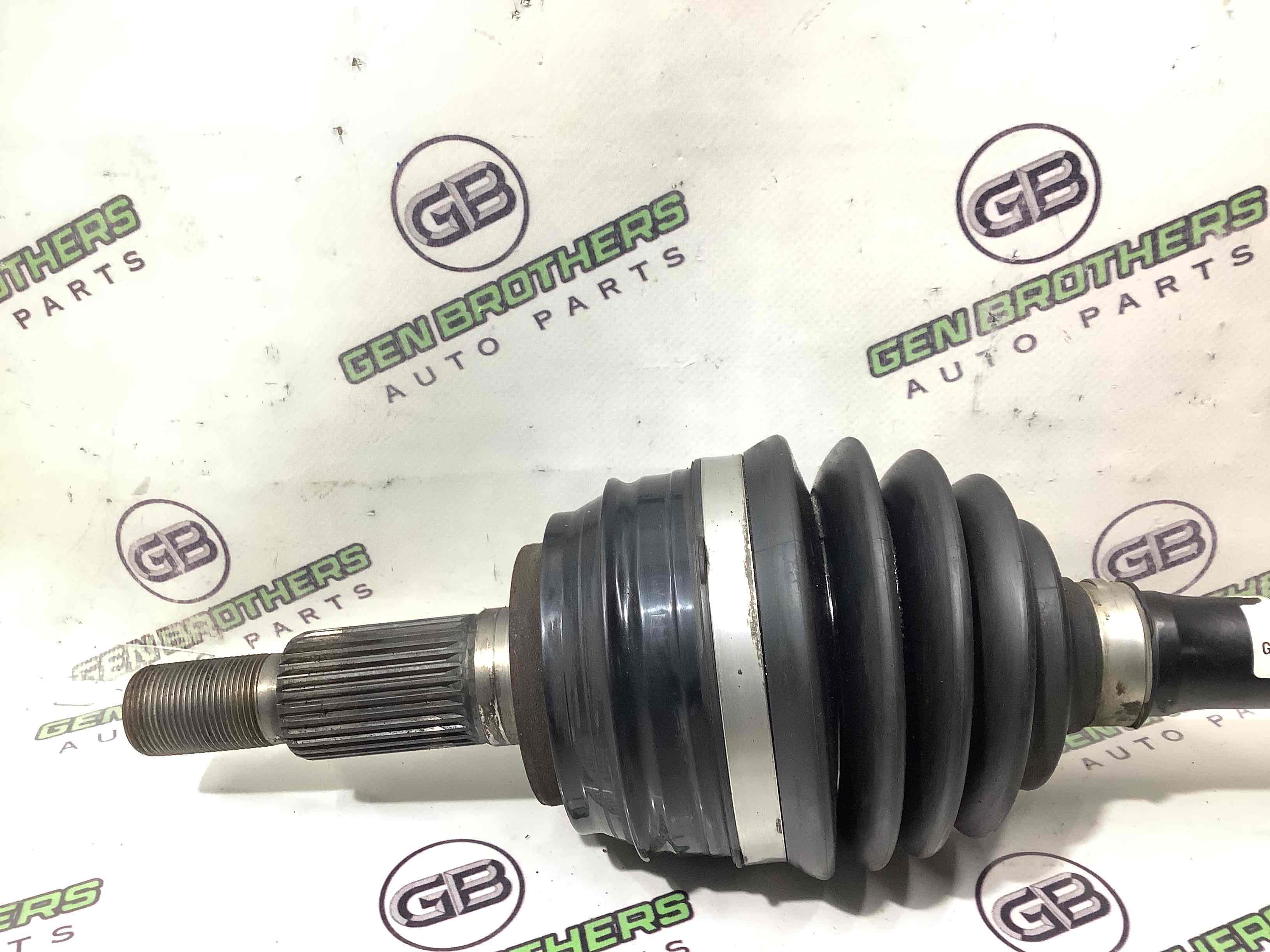 Піввісь передня ліва привідний вал, ШРУС