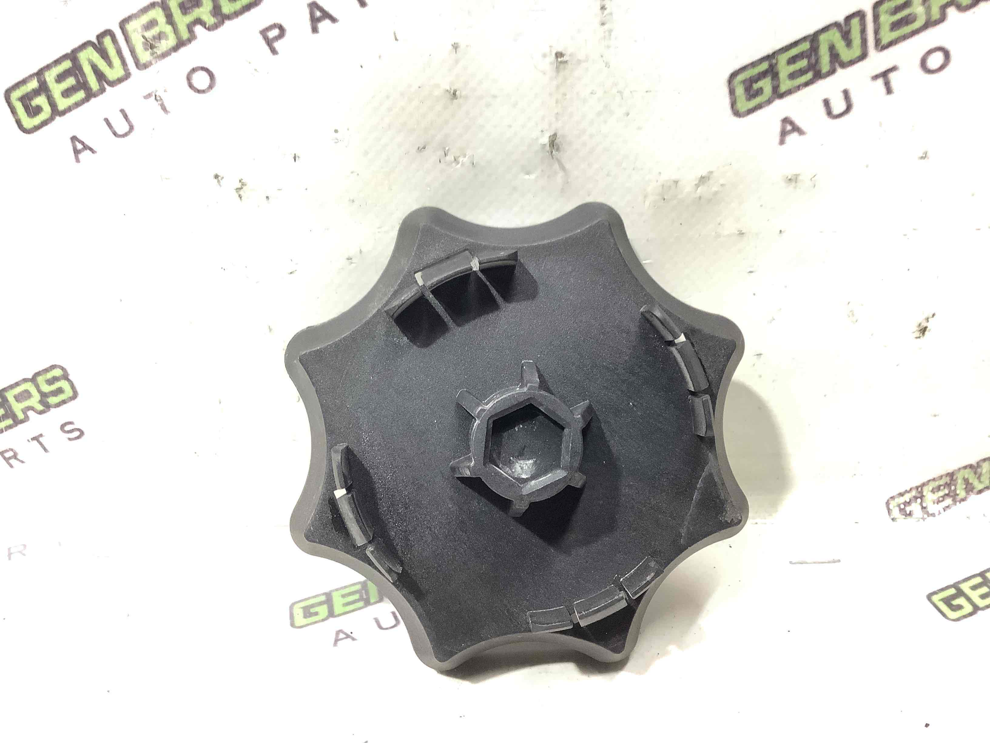 Колесо запасне, тримач, кронштейн, обшивка