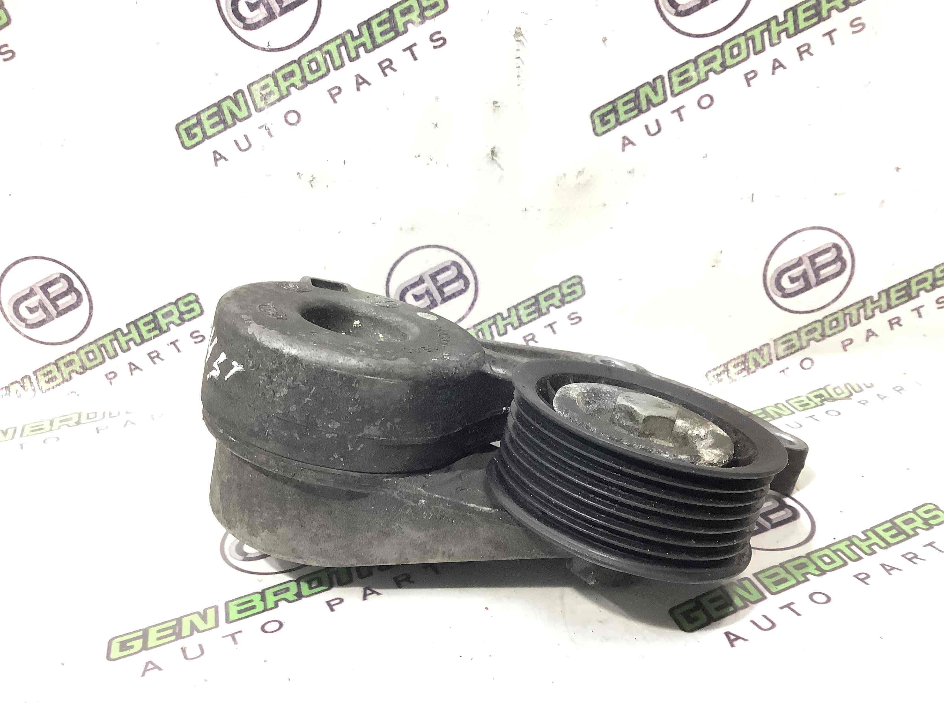 Механізм натягу ременя, ланцюга, ролика