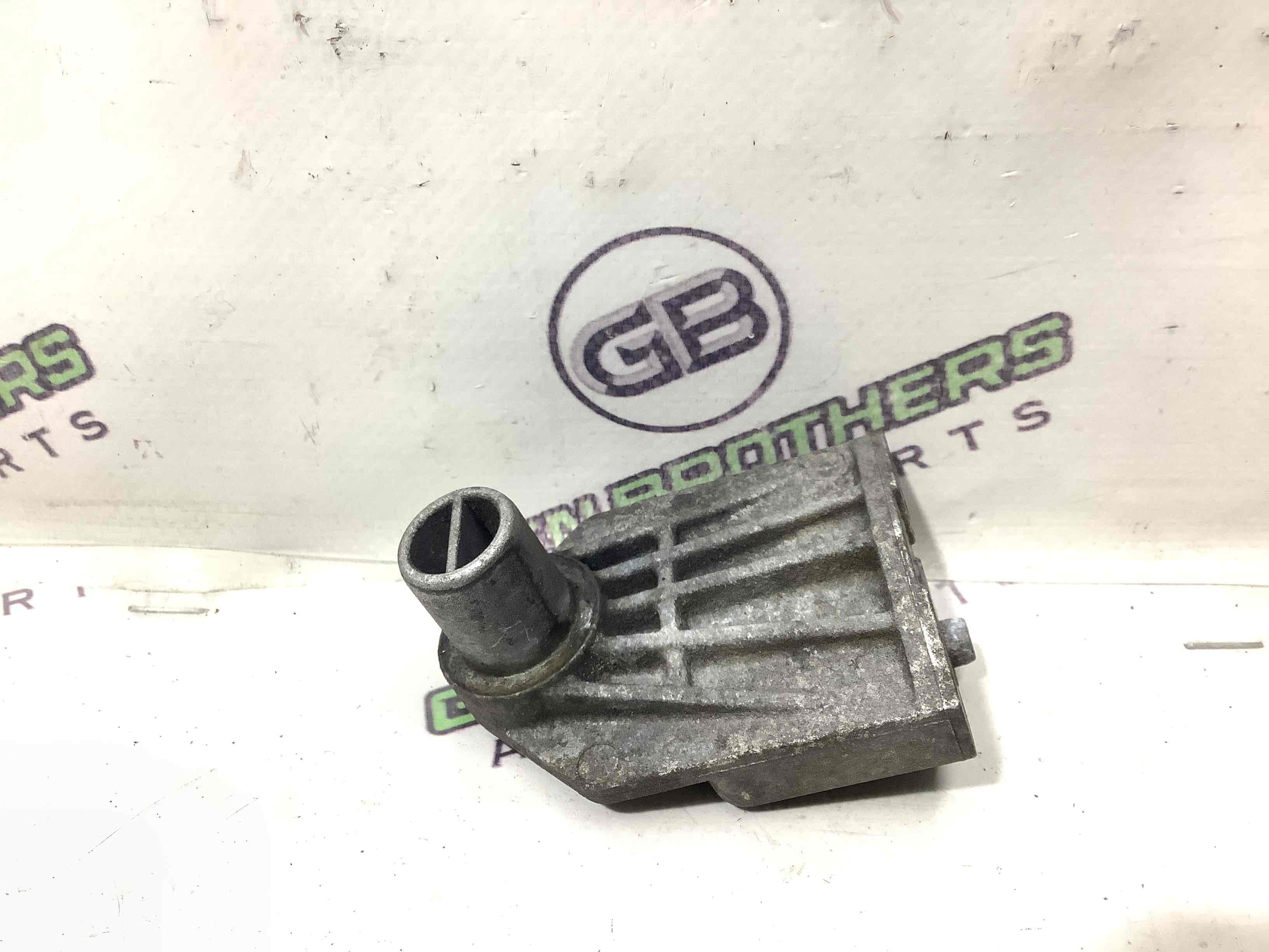 Опора радіатора, кріплення, кронштейн, ущільнювач радіатора