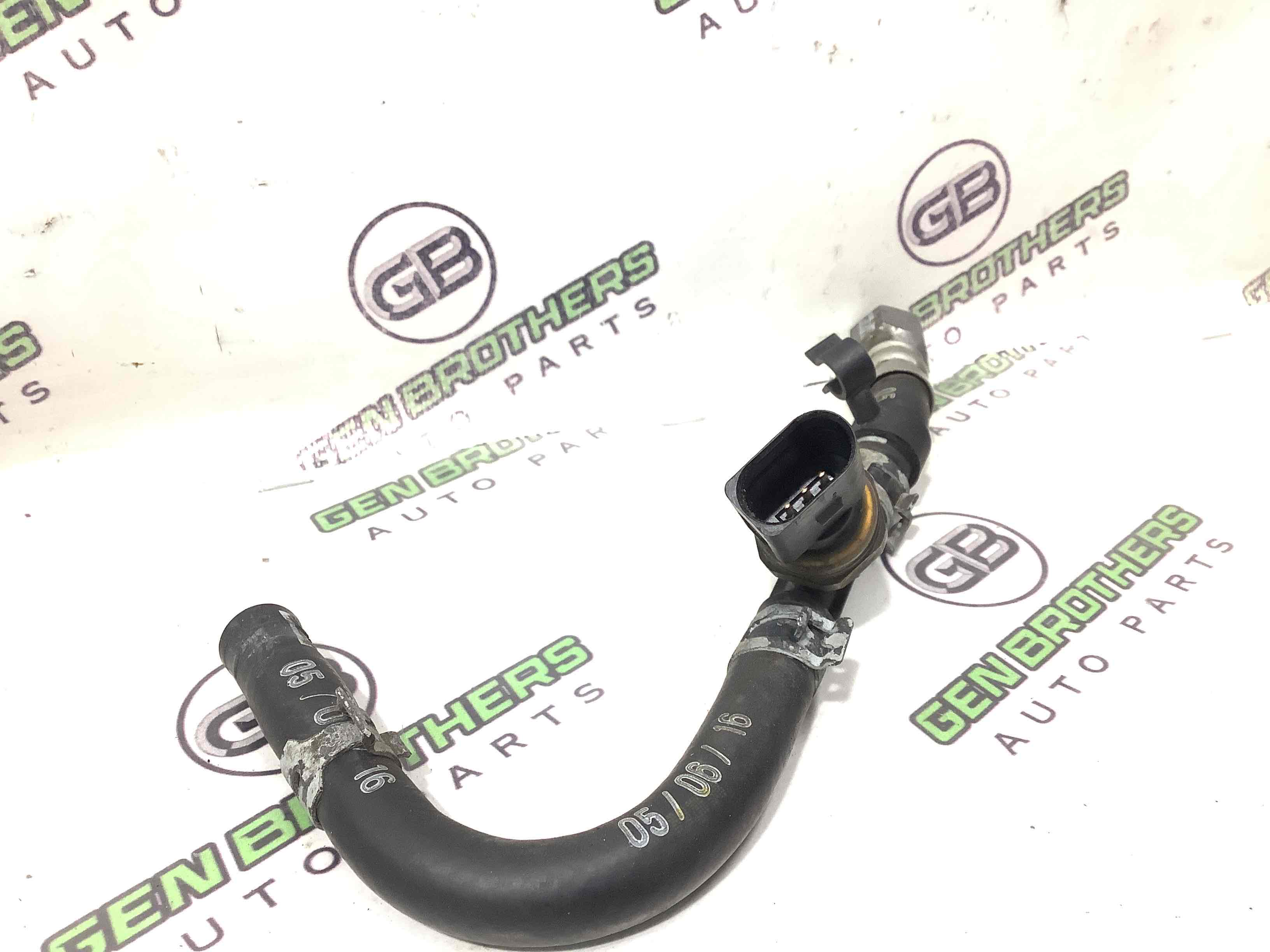 Датчик тиску палива