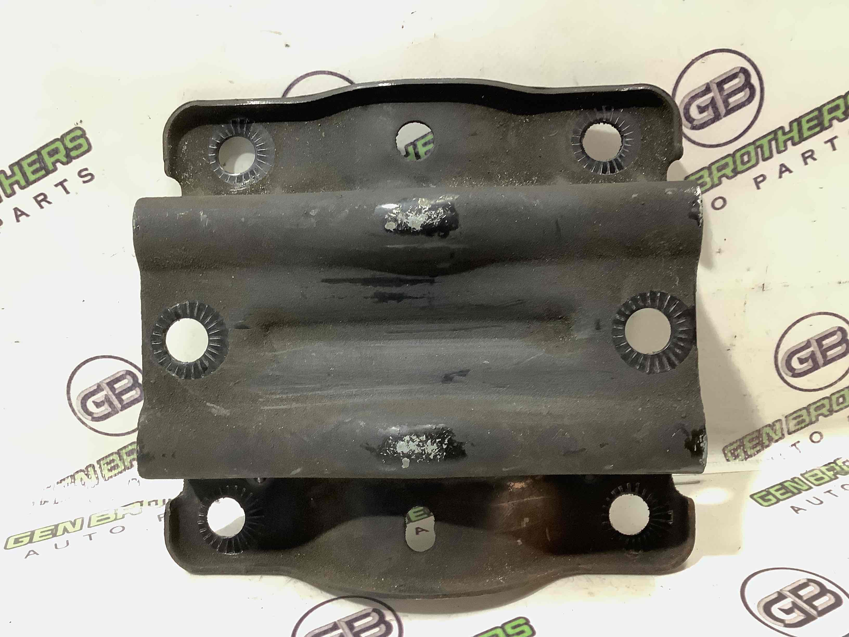 Кріплення, кронштейн