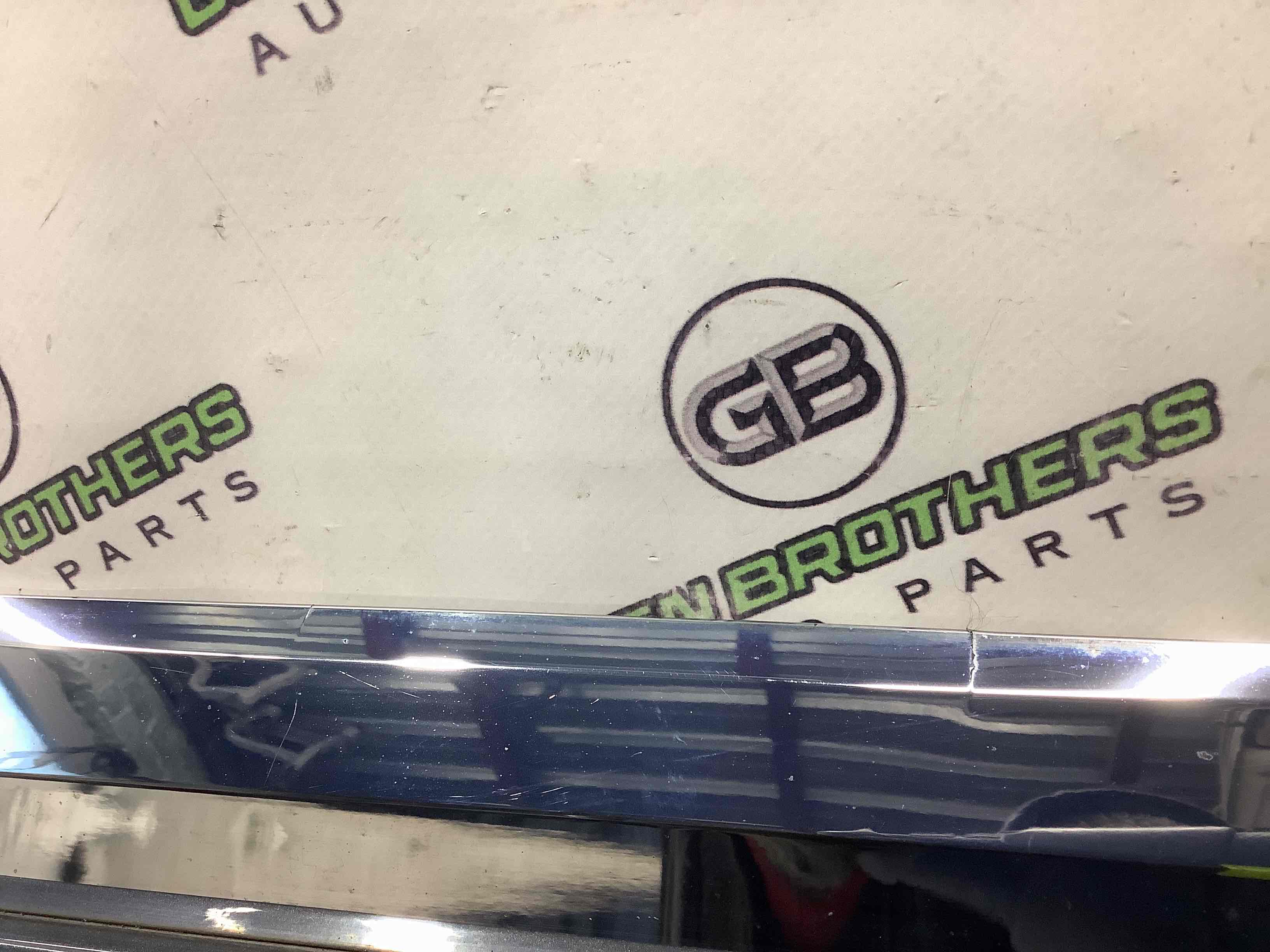 Накладка на двері