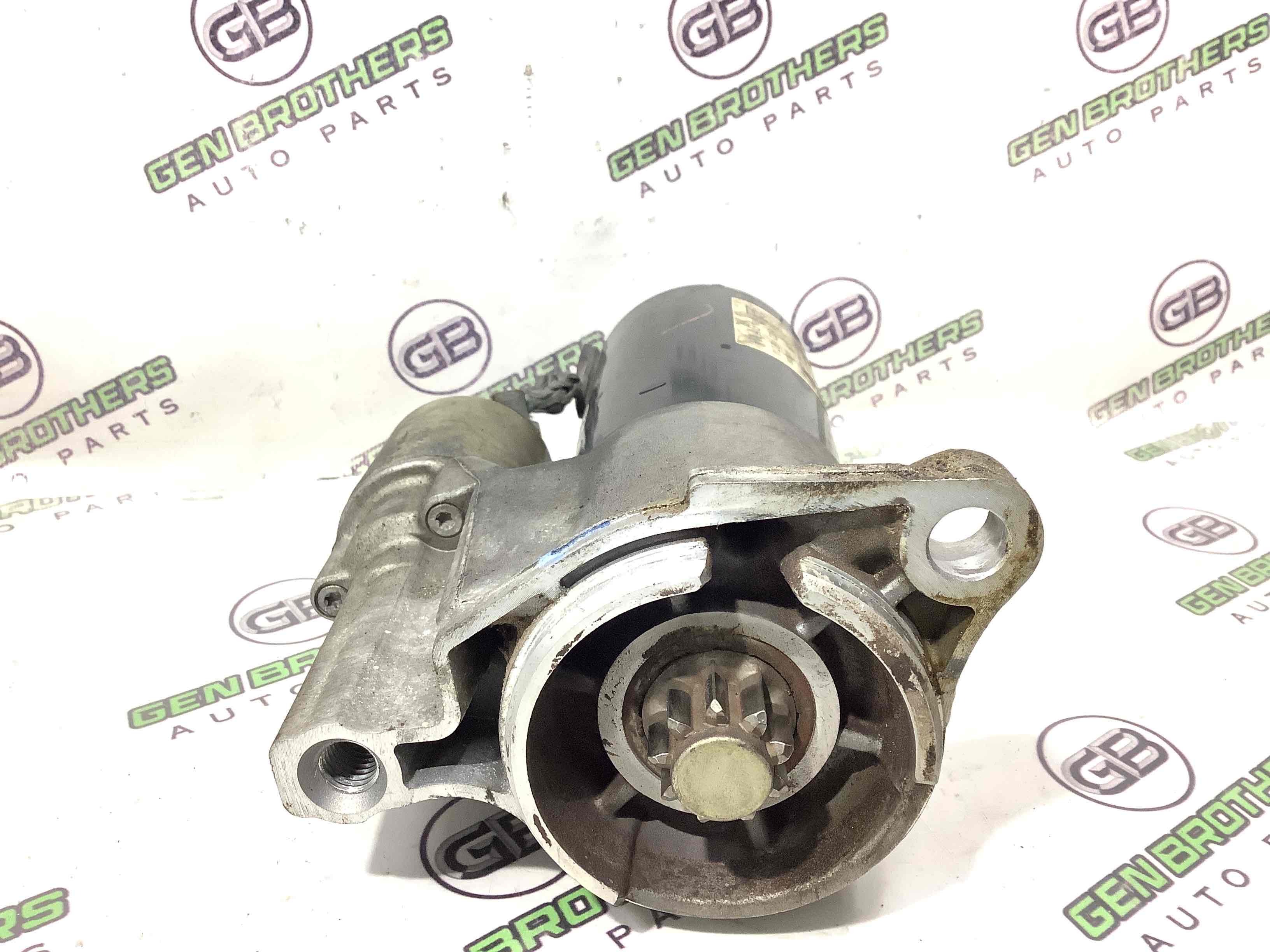 Стартер, кронштейн стартера