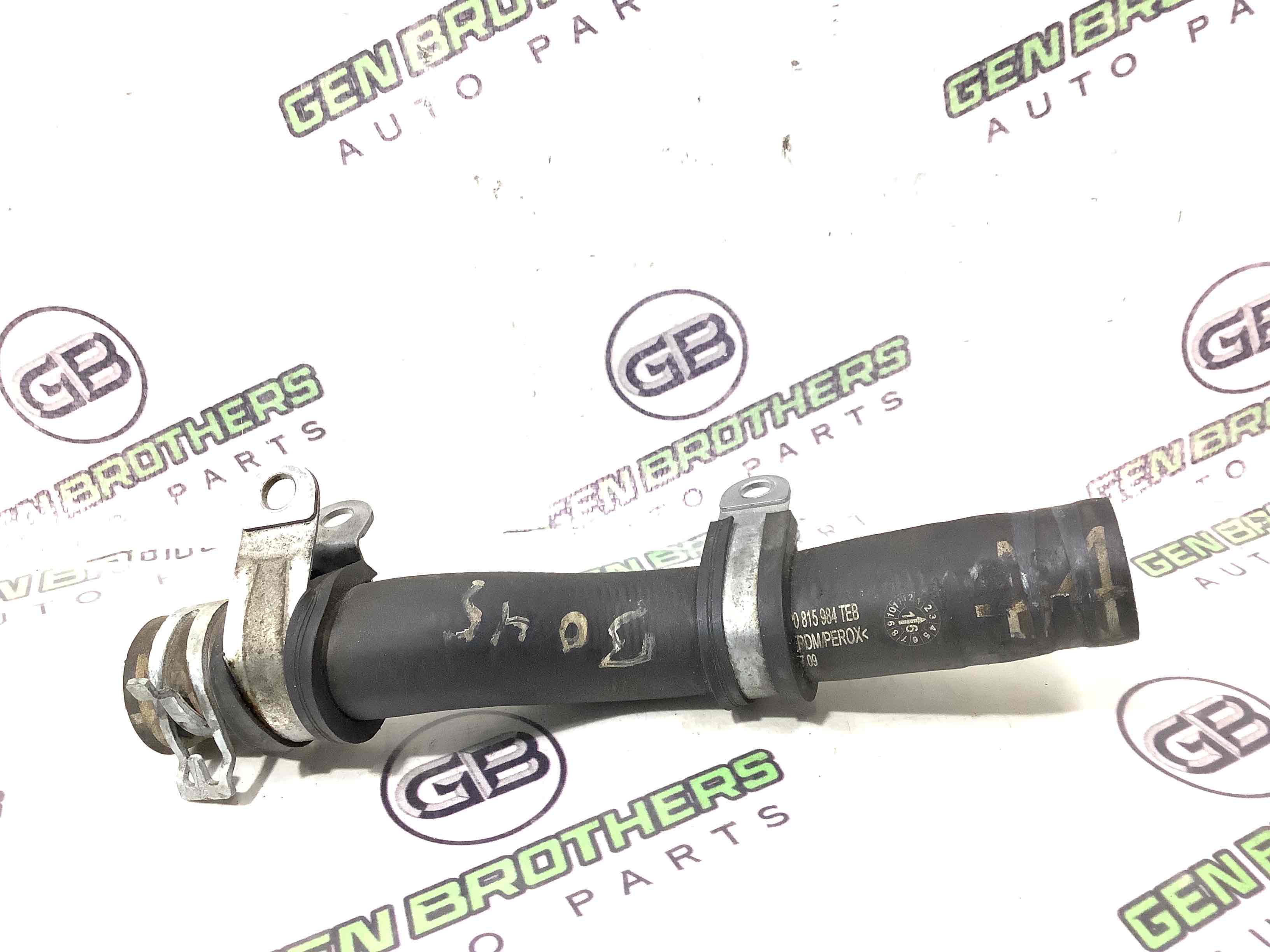 Патрубок трубопровід, шланг