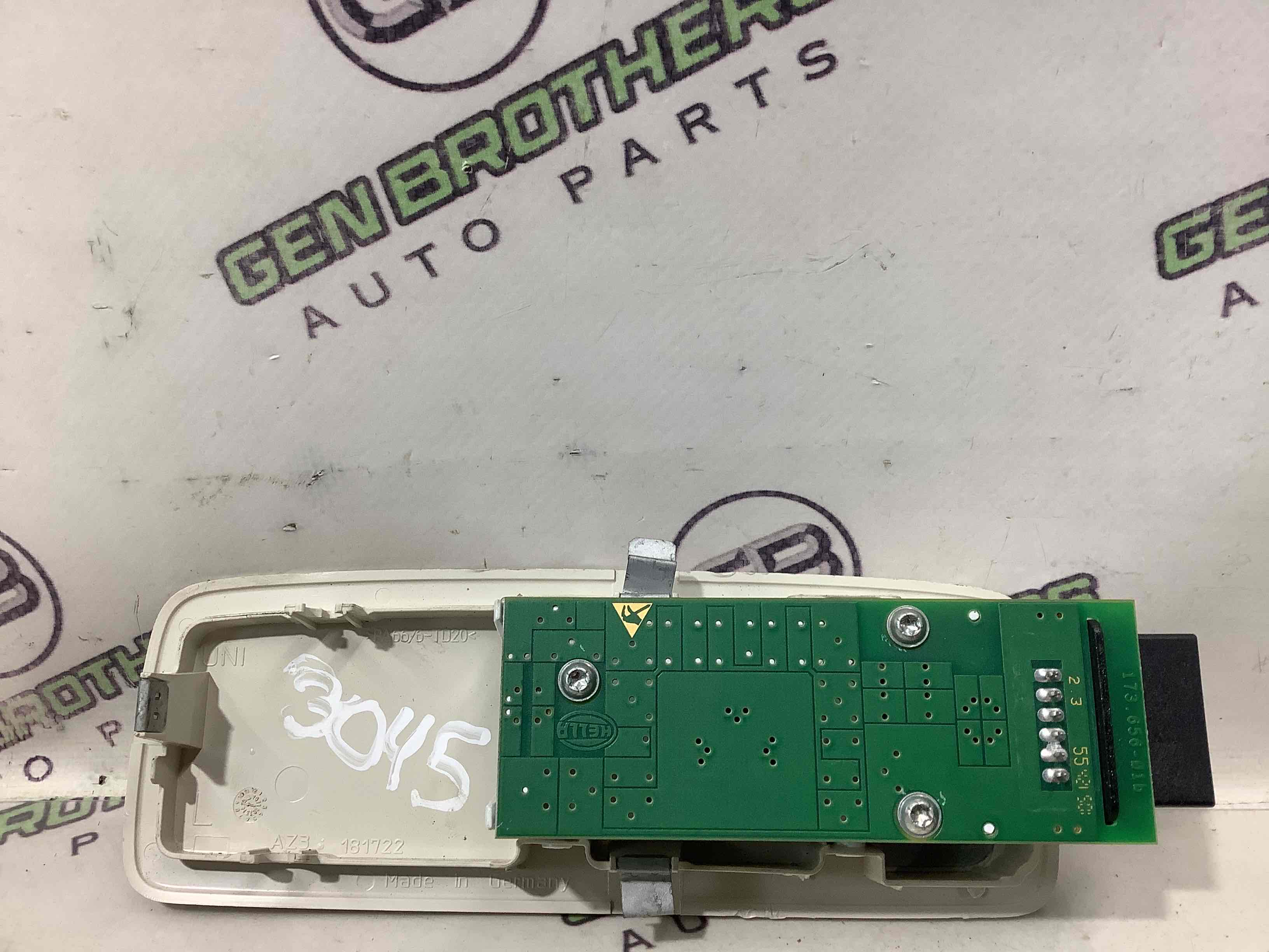 Ліхтар салонний, плафон