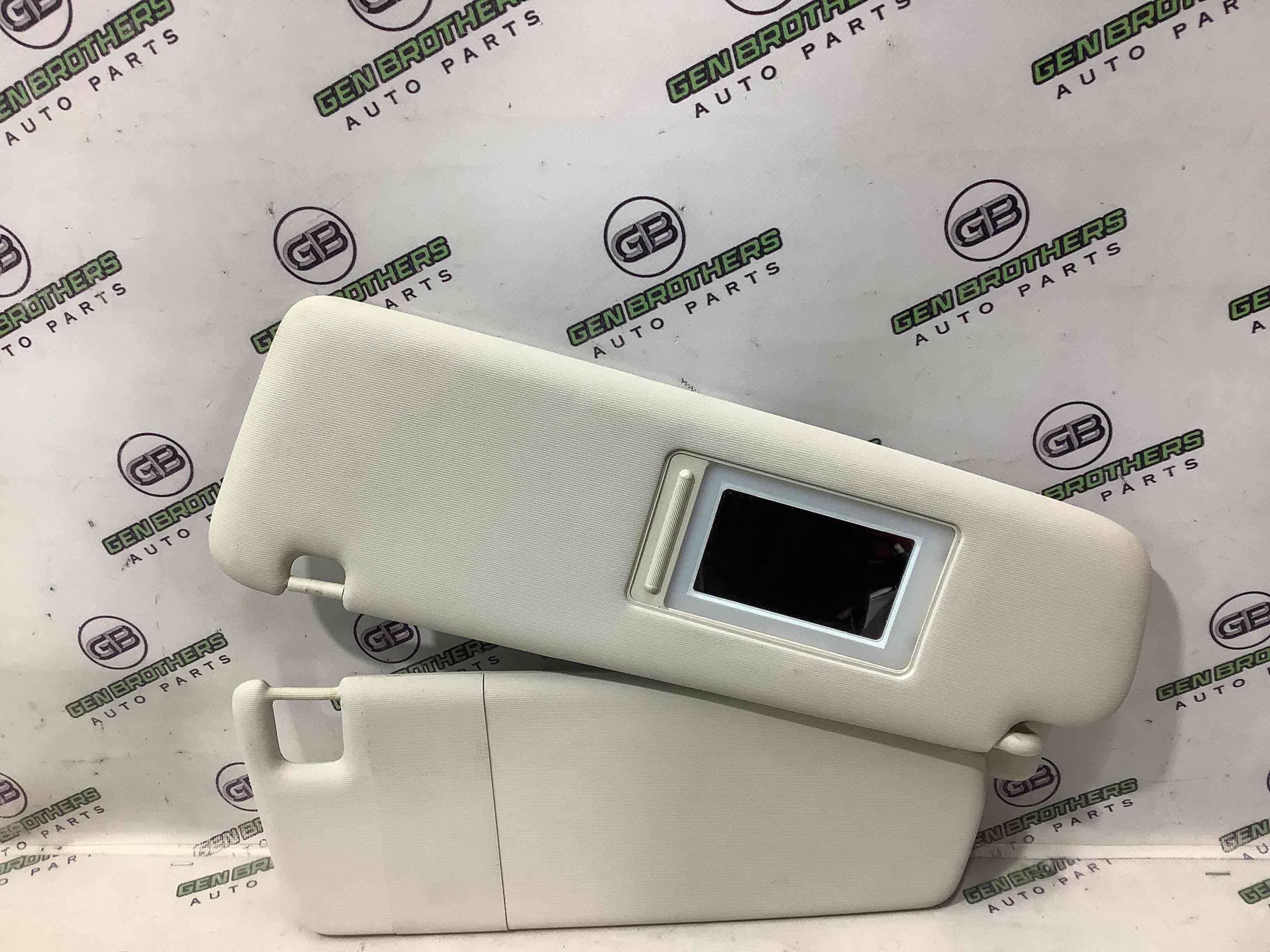 Козирок сонцезахисний