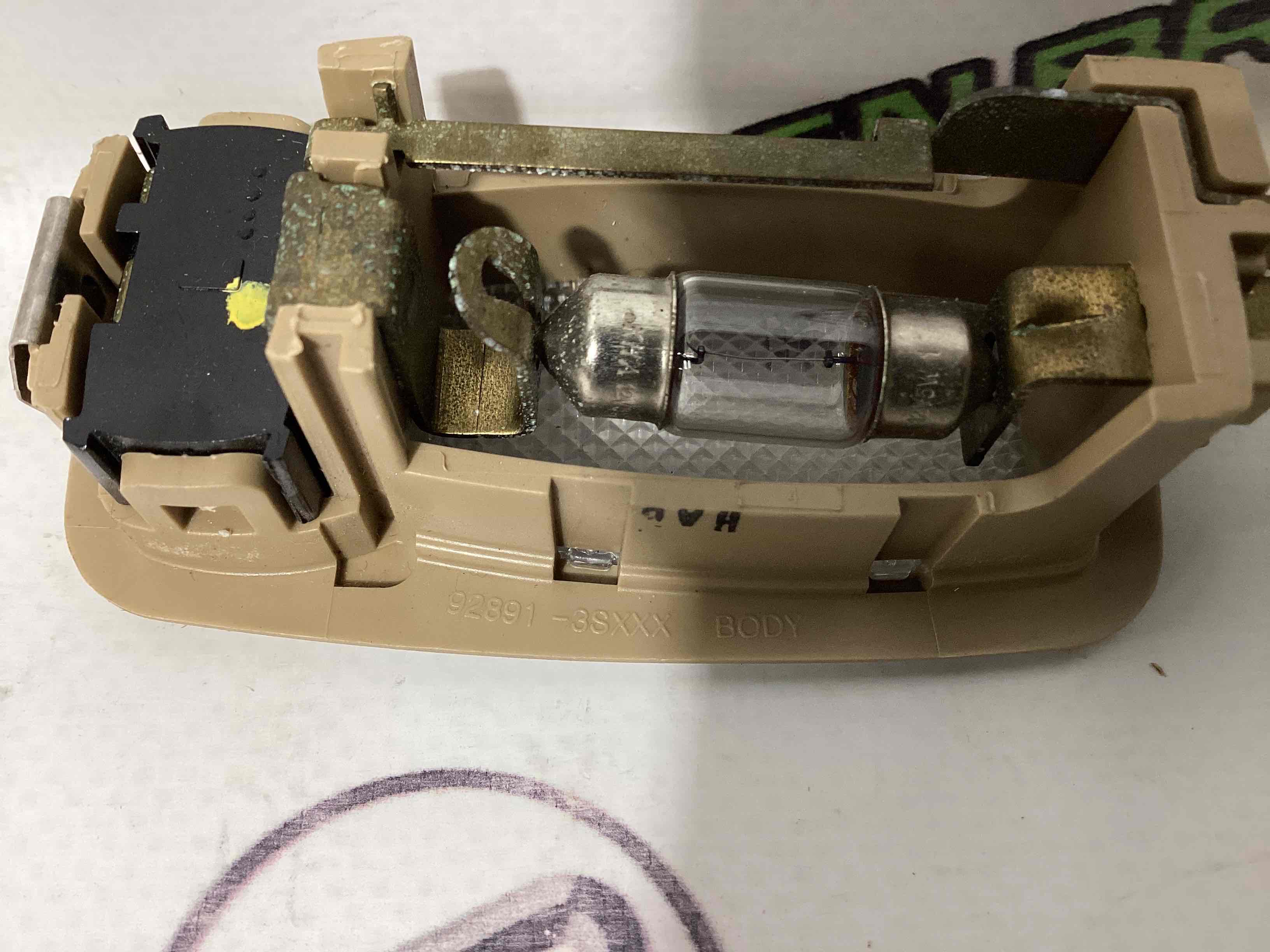 Фонарь салонный, плафон