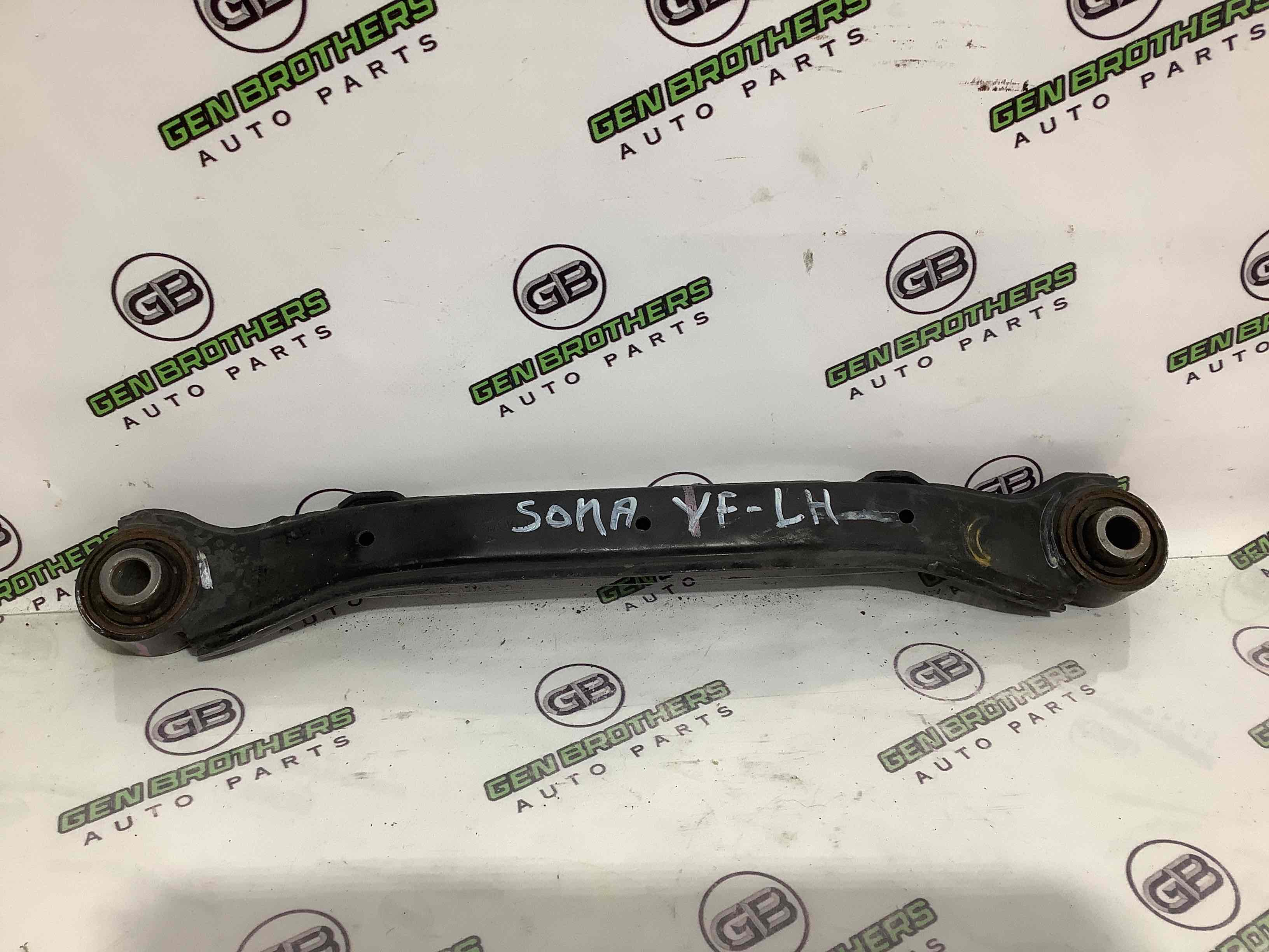 Рычаг задний