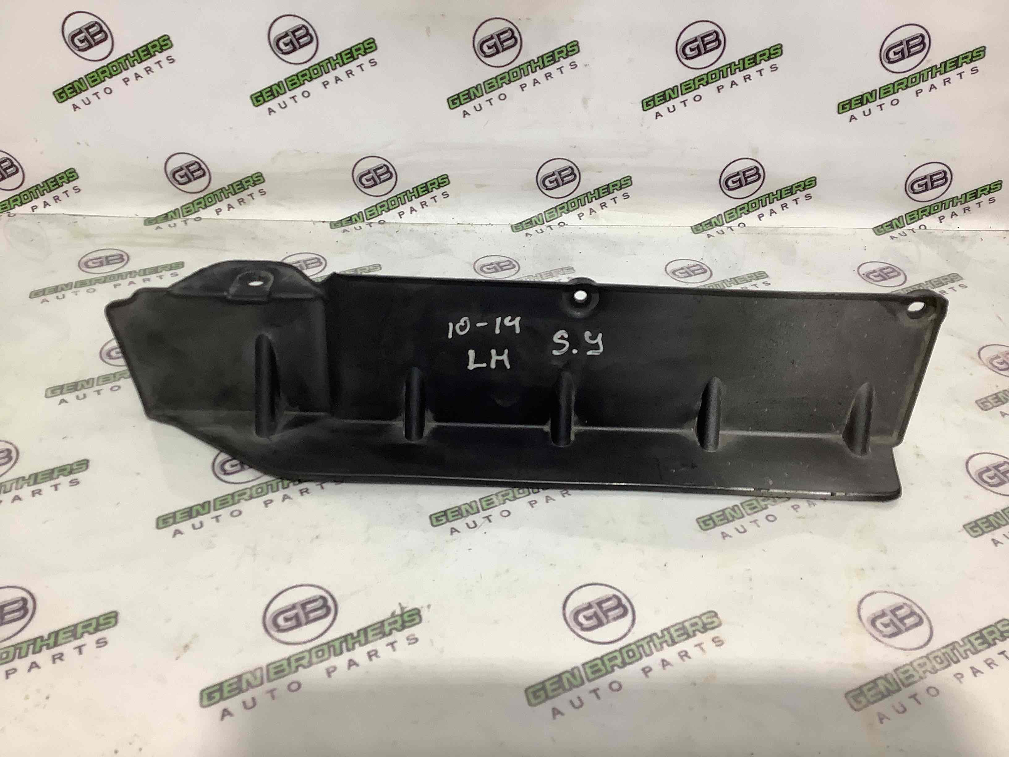 Диффузор, кожух вентилятора радиатора