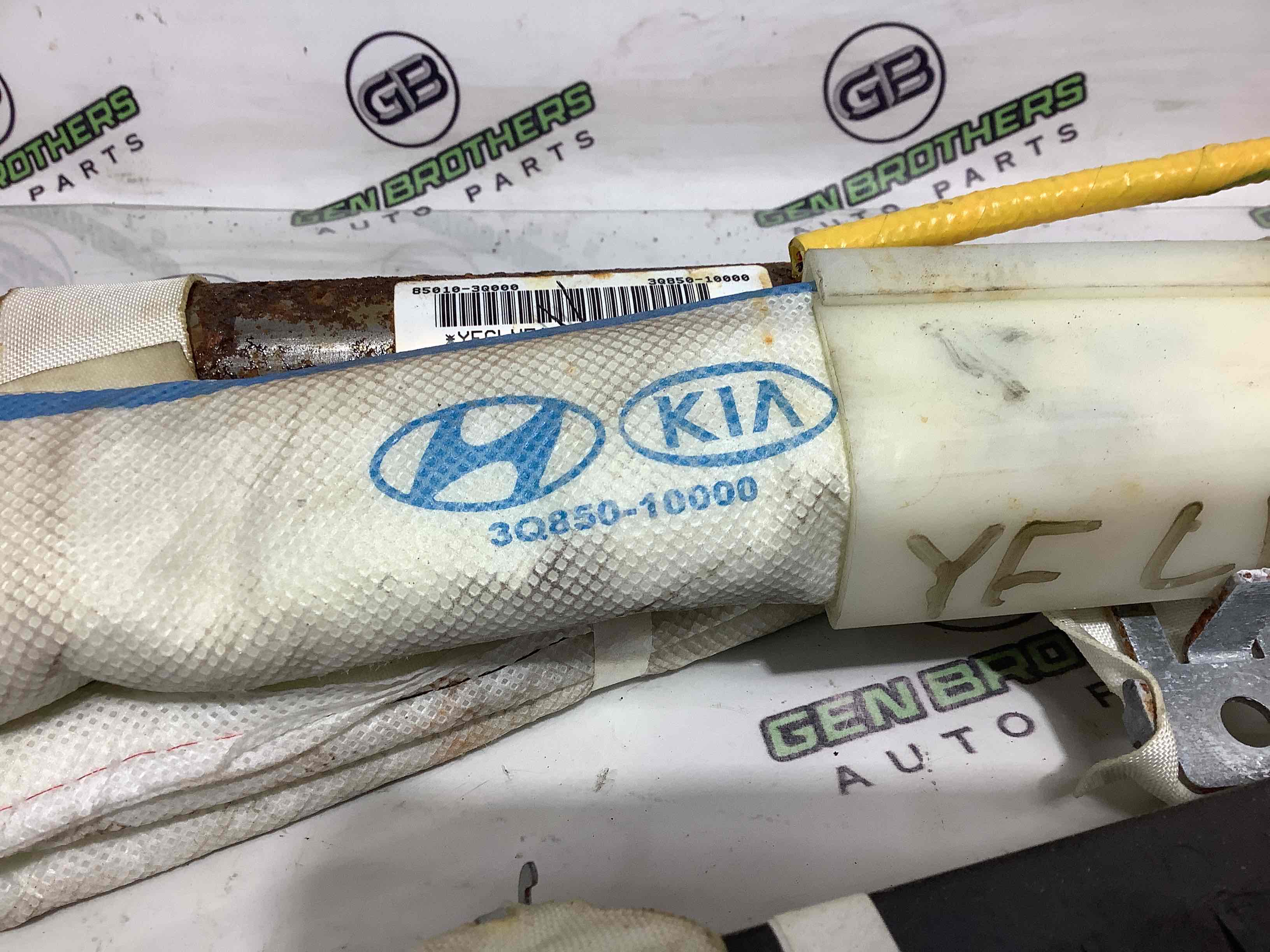 Подушка безопасности сбоку шторка