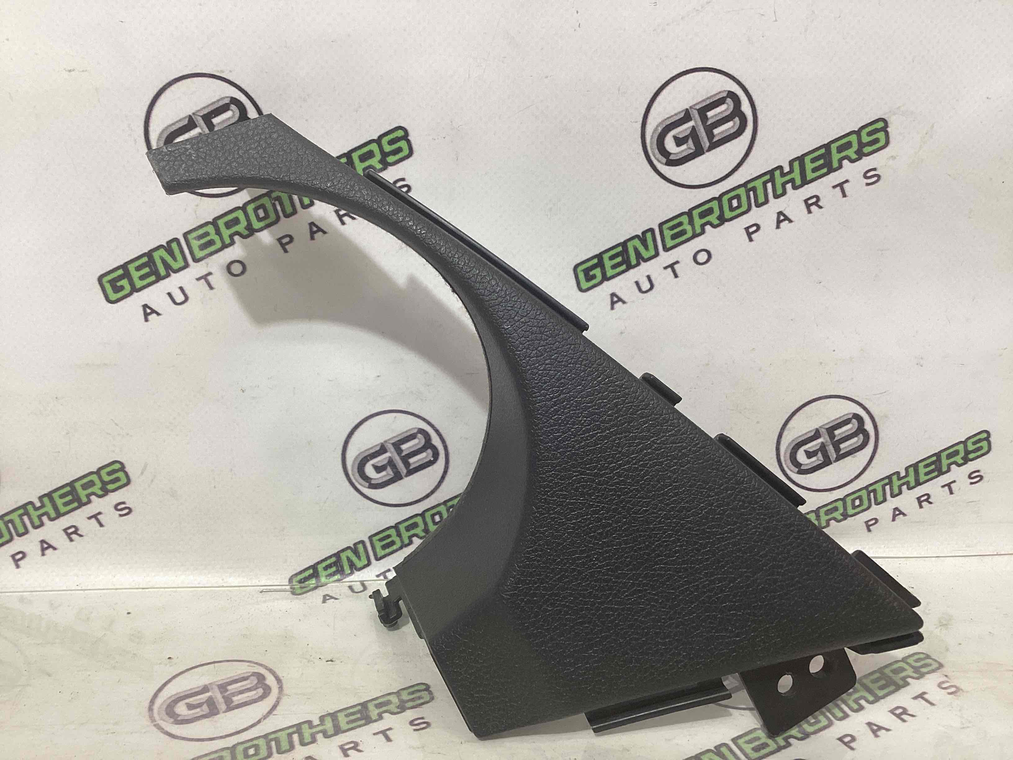 Накладка щитка приборов