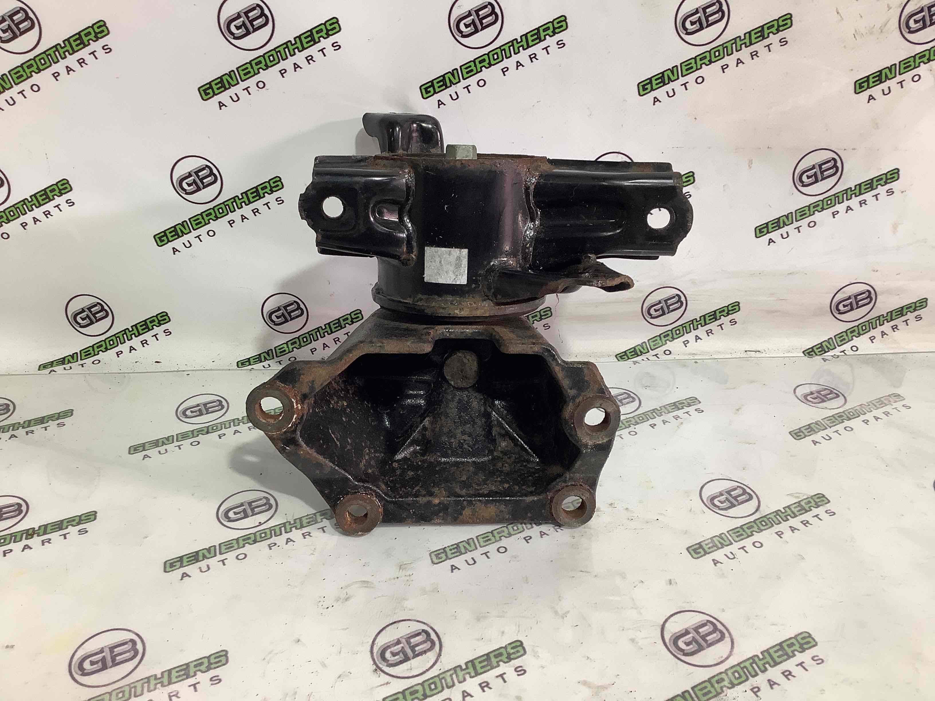 Подушка крепления двигателя