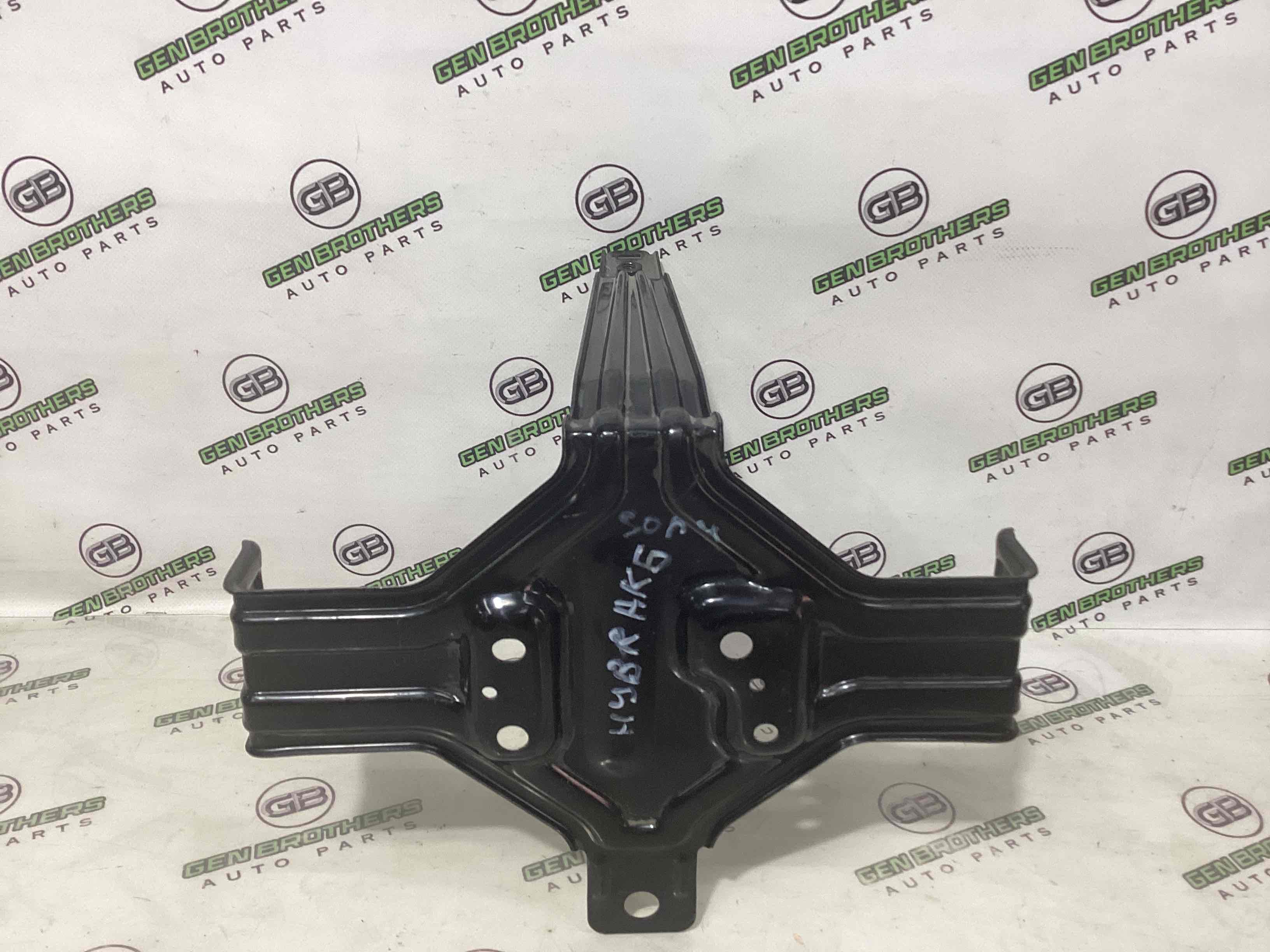 Полка аккумулятора, крышка, крепление площадка АКБ