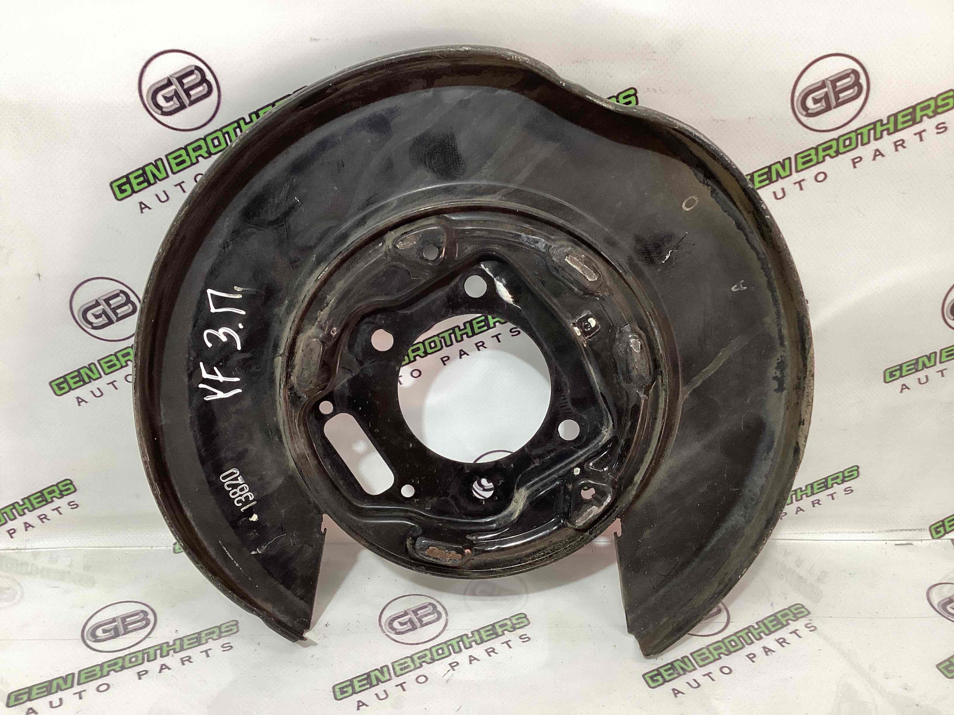 Защита суппорта, защитный кожух тормозного диска