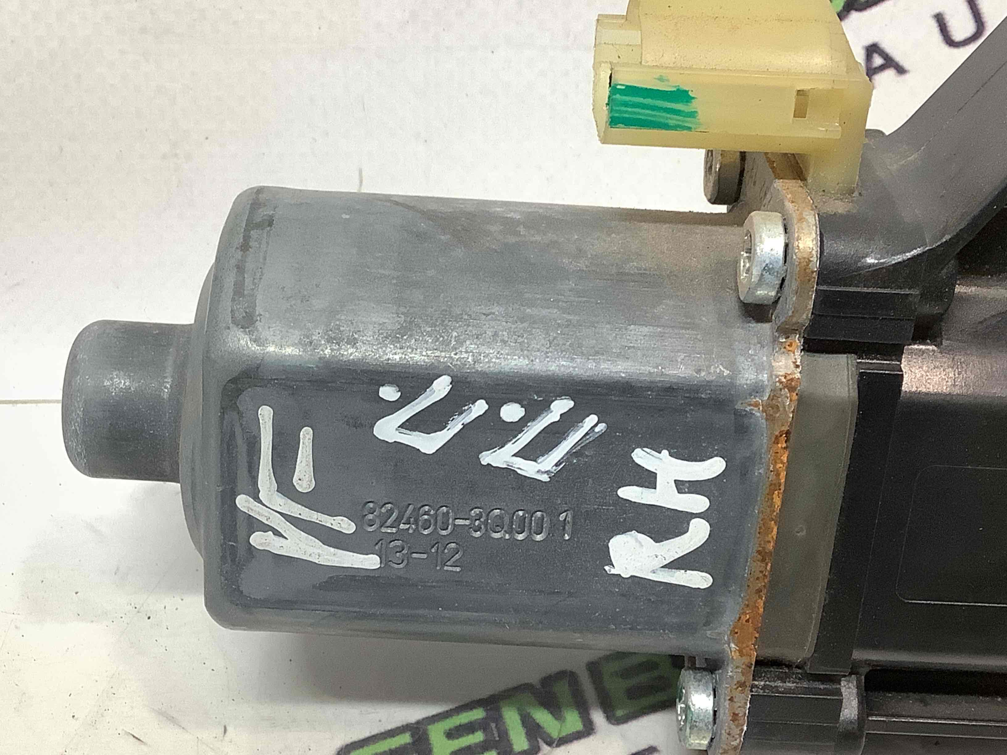 Моторчик стеклоподъемника