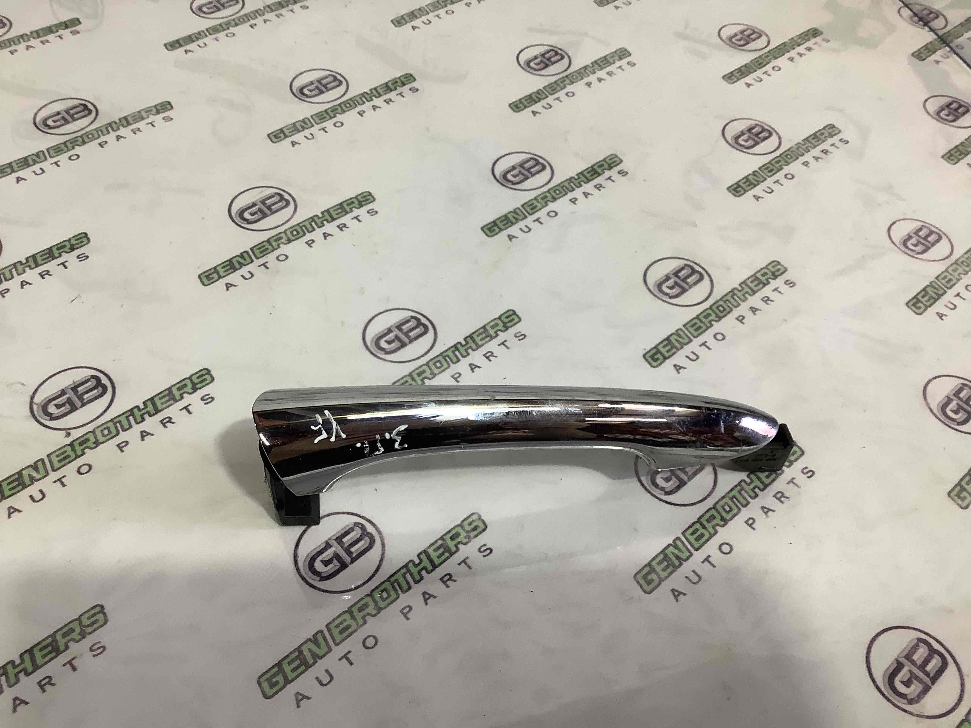 Ручка двери наружная