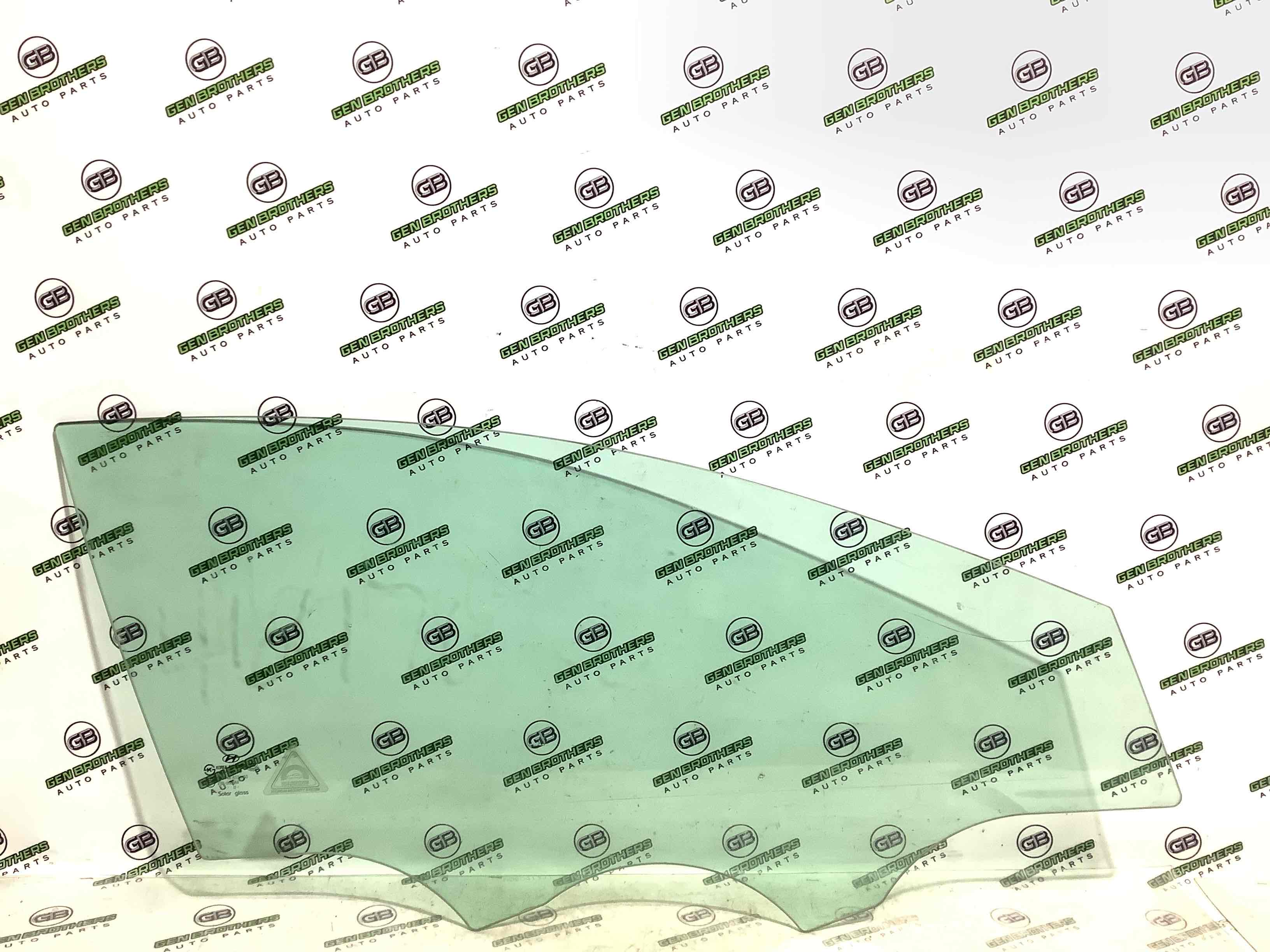 Стекло переднее правое