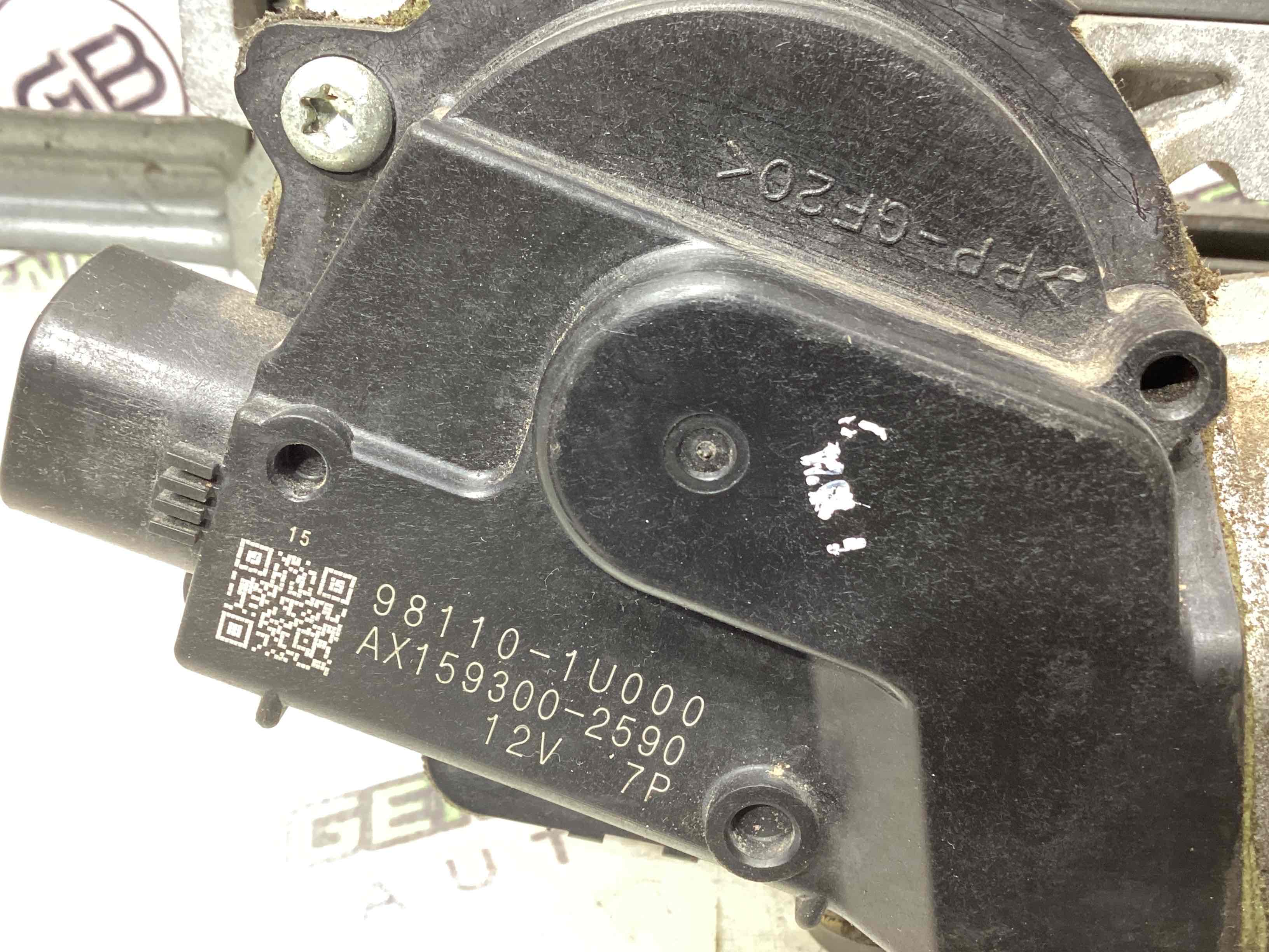 Механизм стеклоочистителя, трапеция дворников