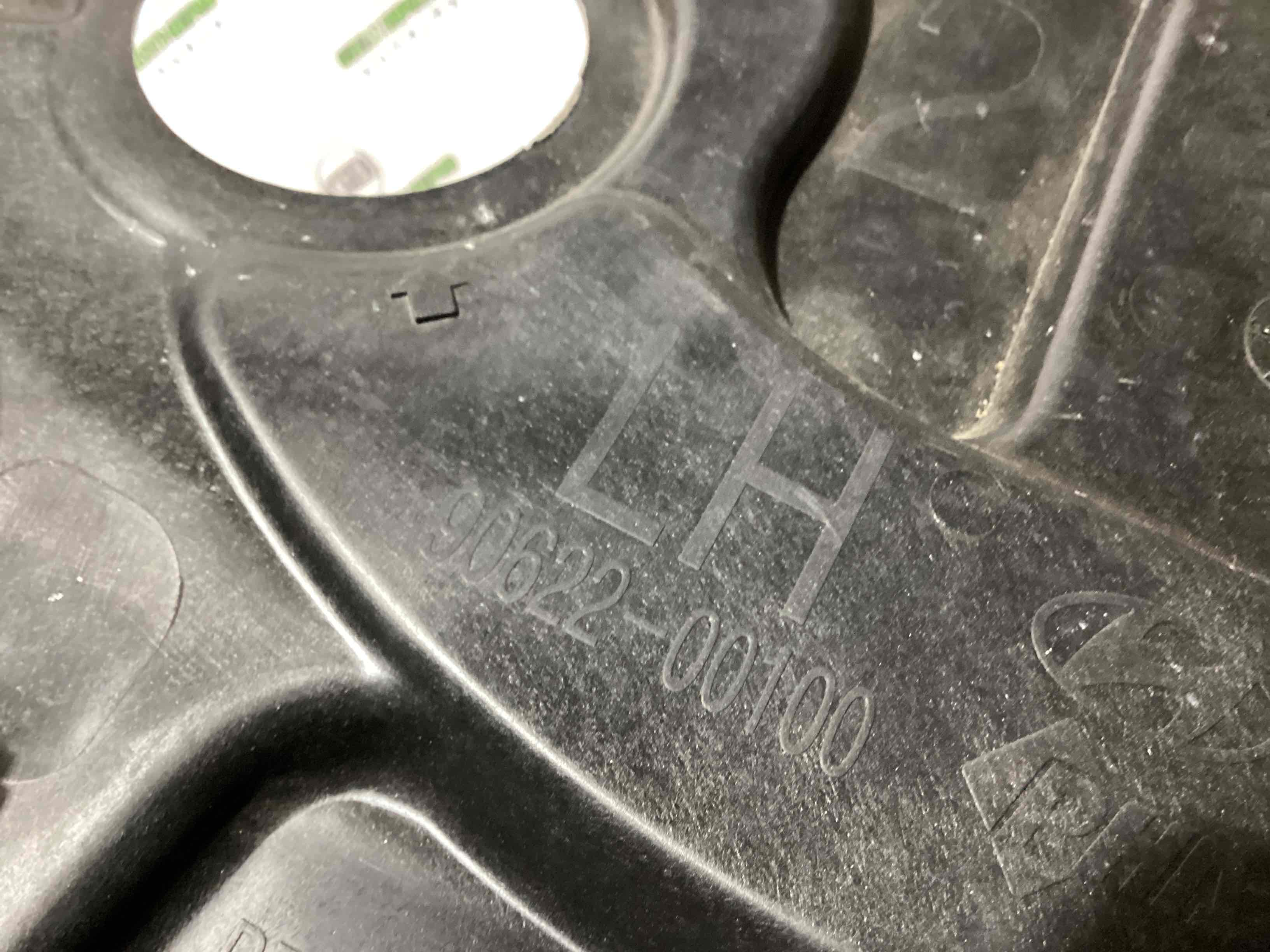 Стеклоподъемник задний левый