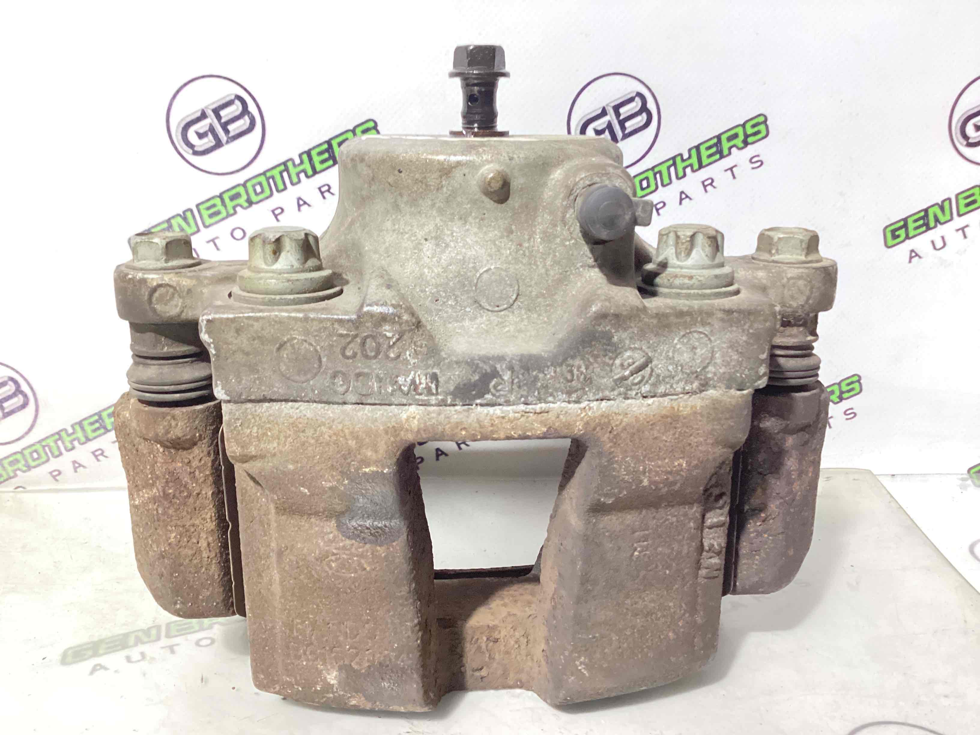 Суппорт передний правый