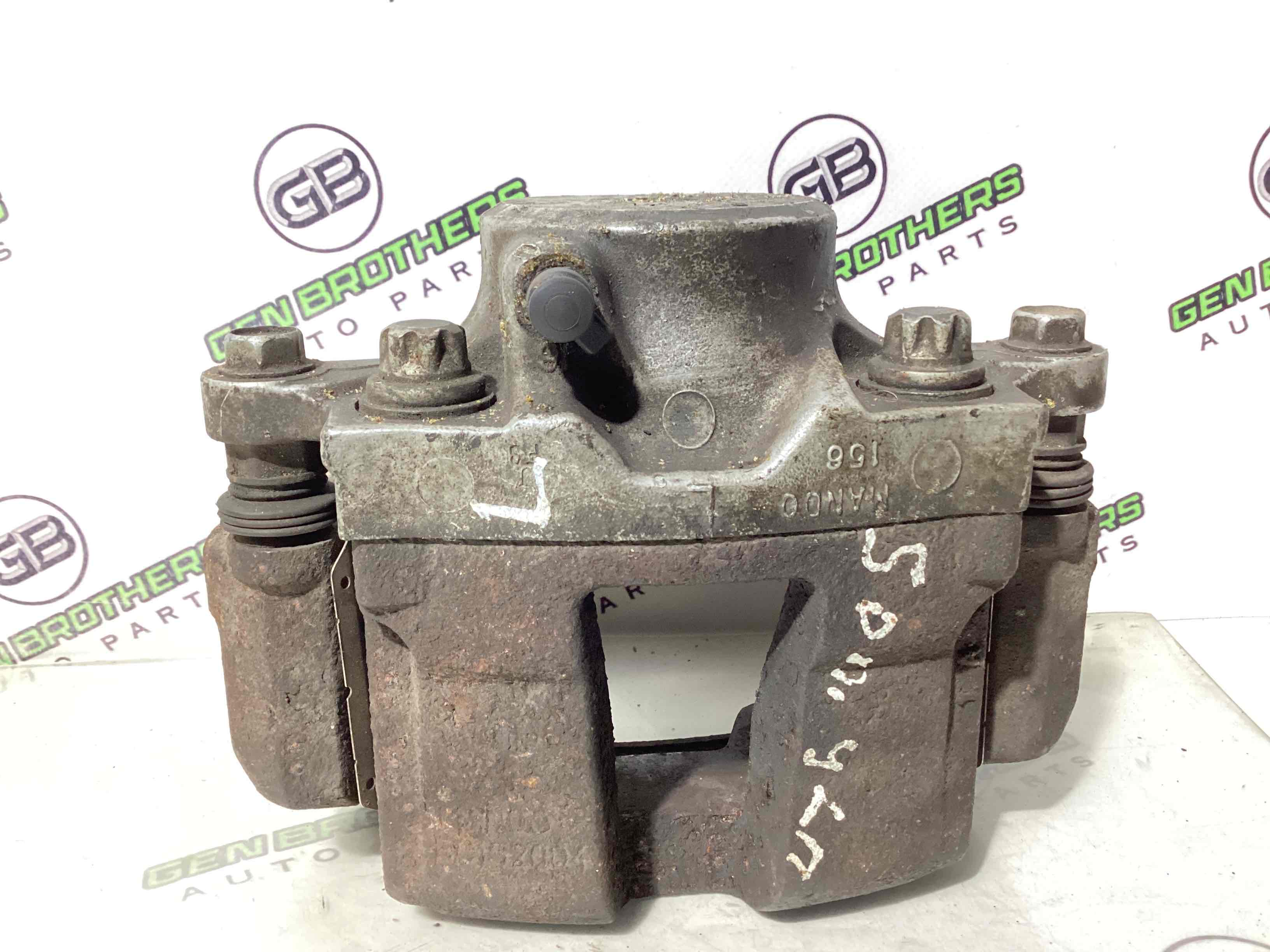 Суппорт передний правый