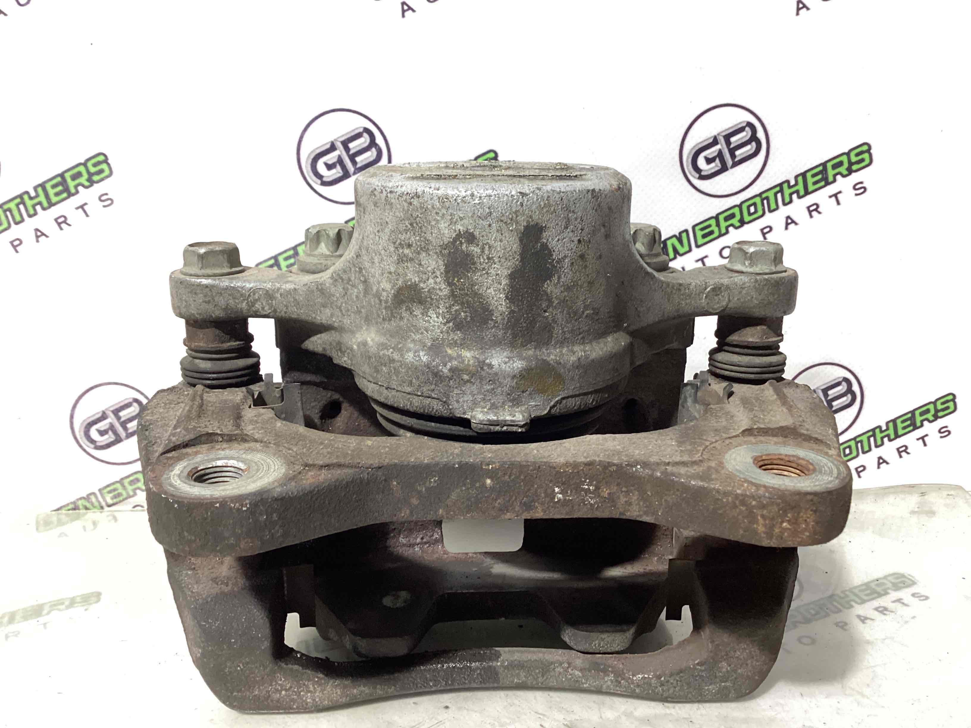 Суппорт передний правый