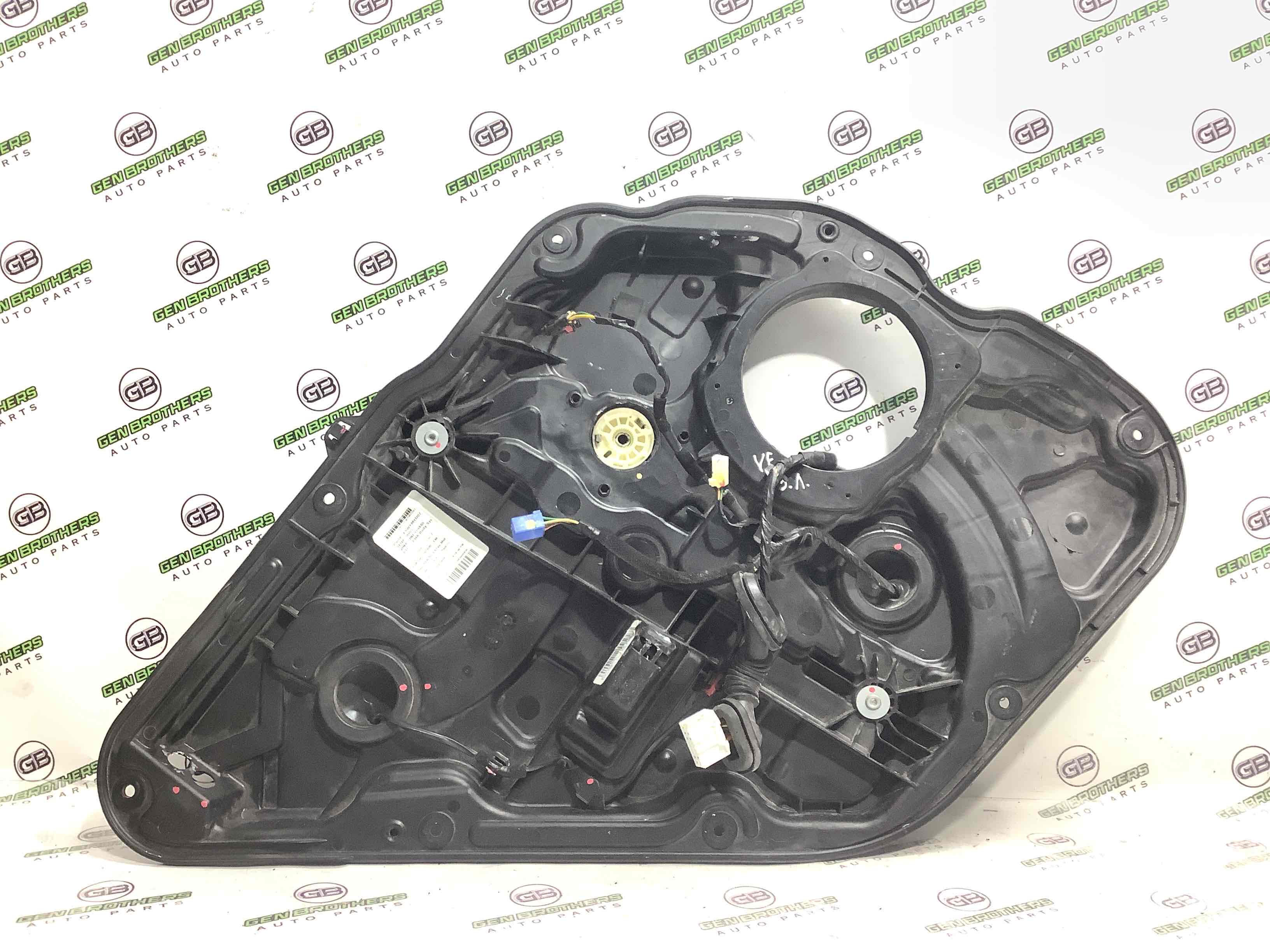 Стеклоподъемник задний левый