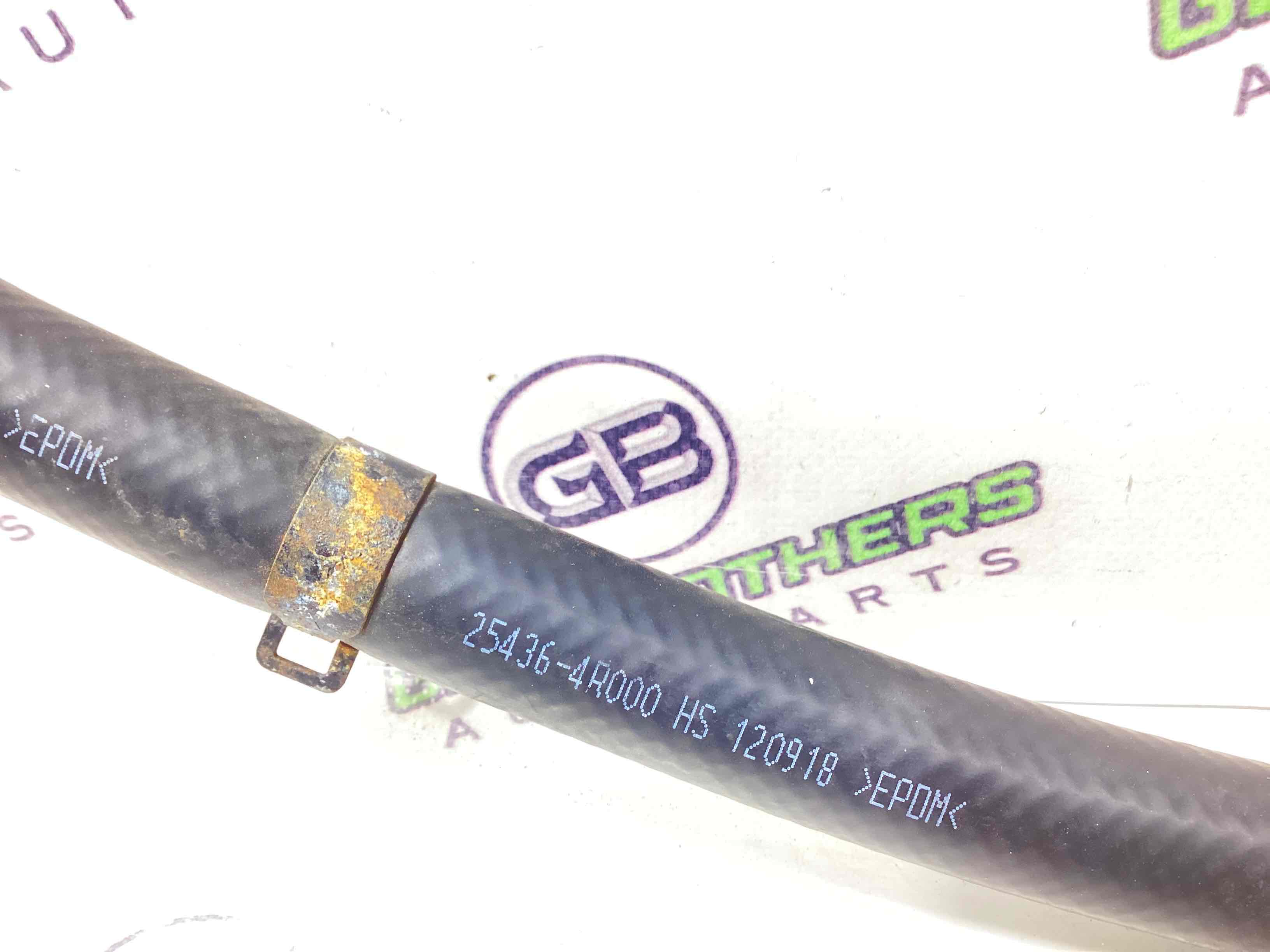 Патрубок трубопровод, шланг