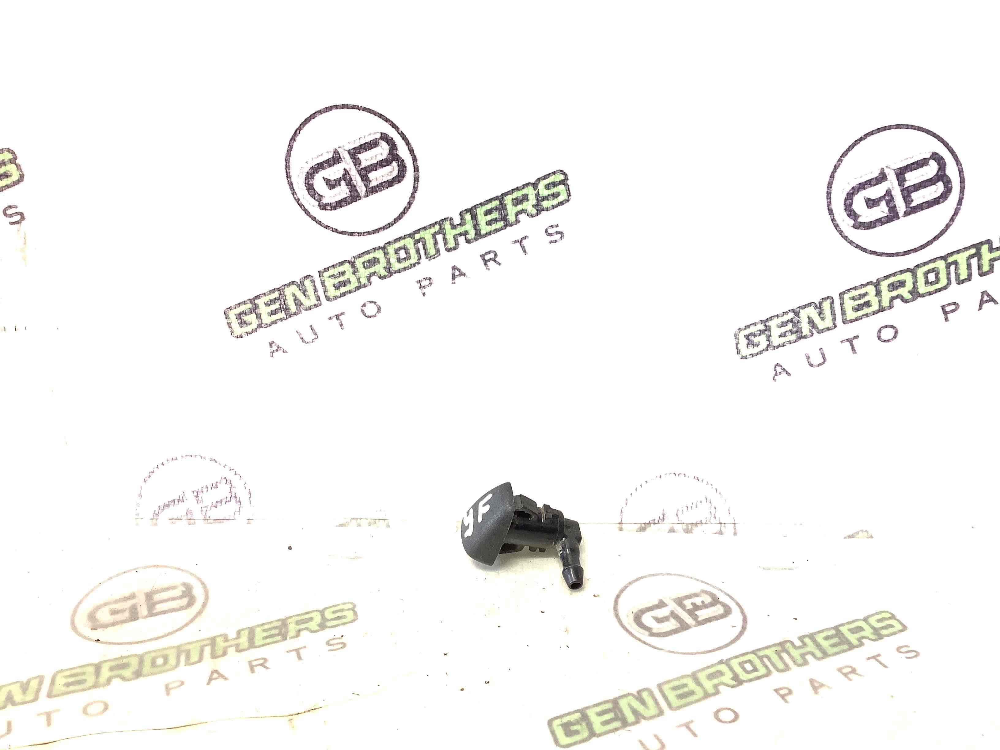 Форсунка омывателя, насос омывателя, шланг омывателя