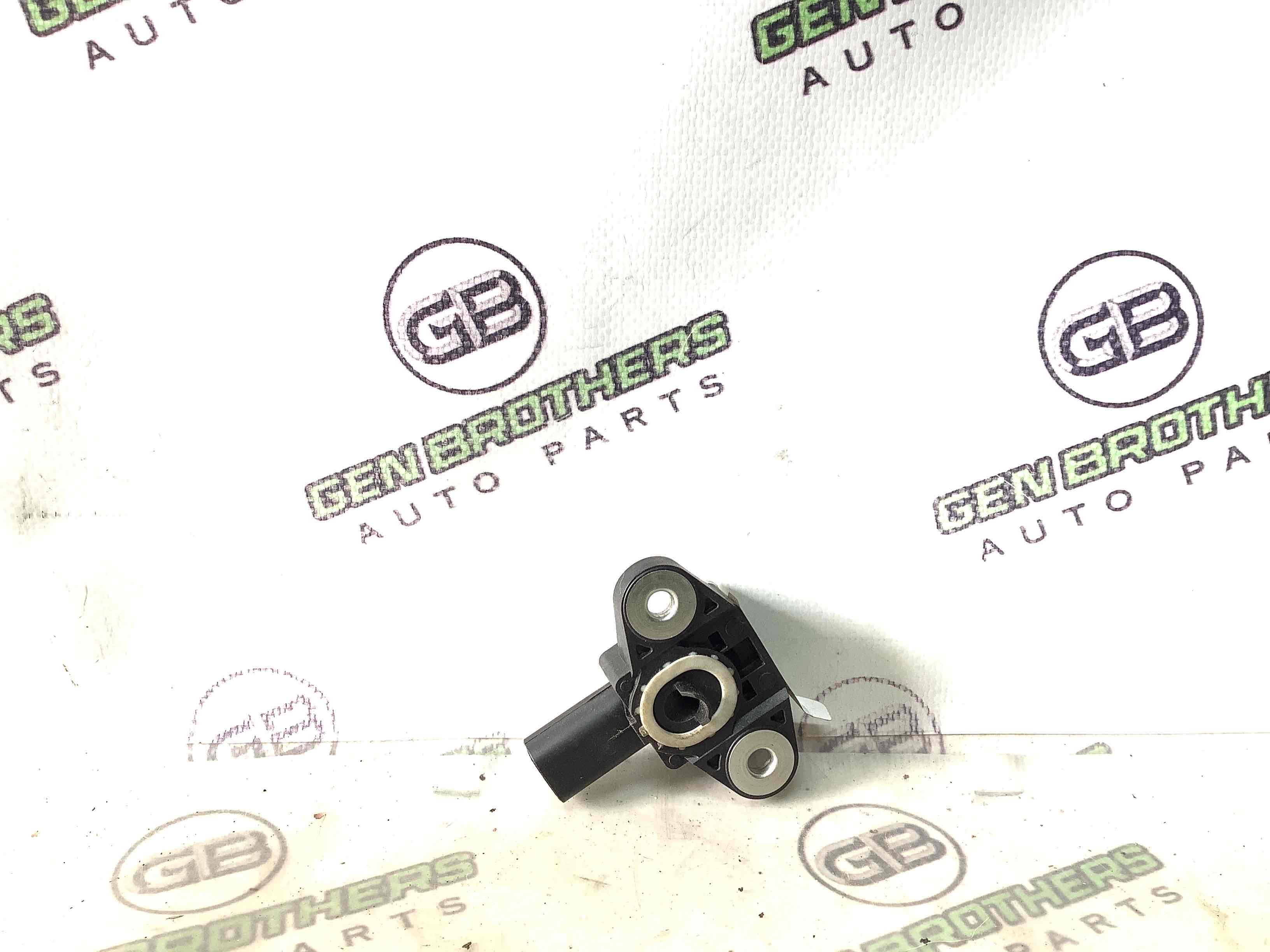 Датчик удара Airbag боковой