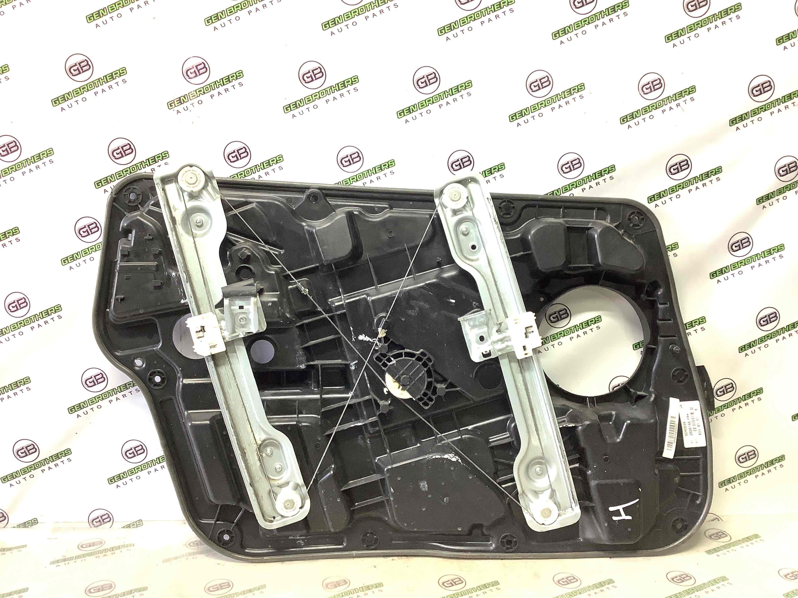 Стеклоподъемник передний правый