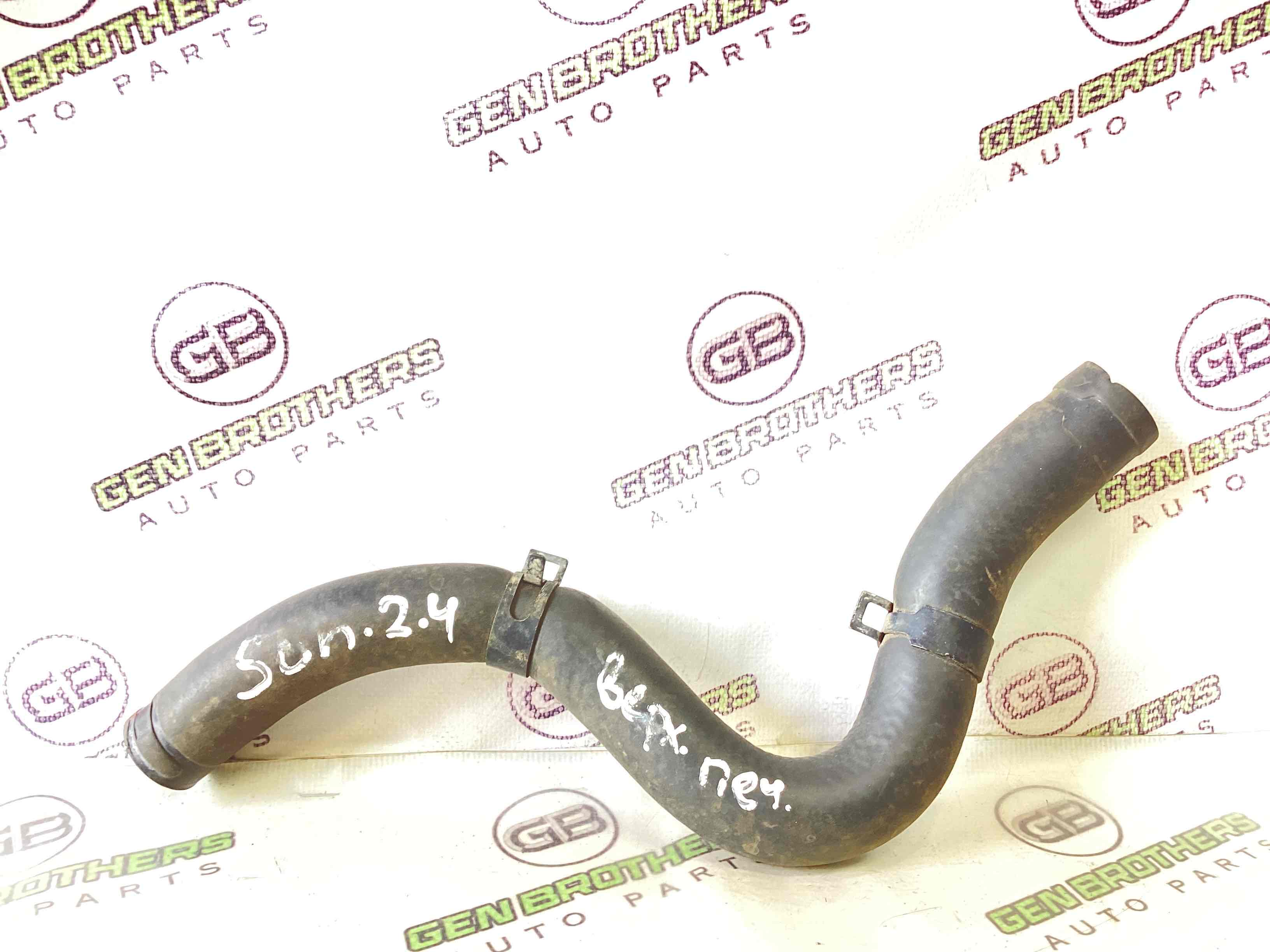 Патрубок трубопровод, шланг