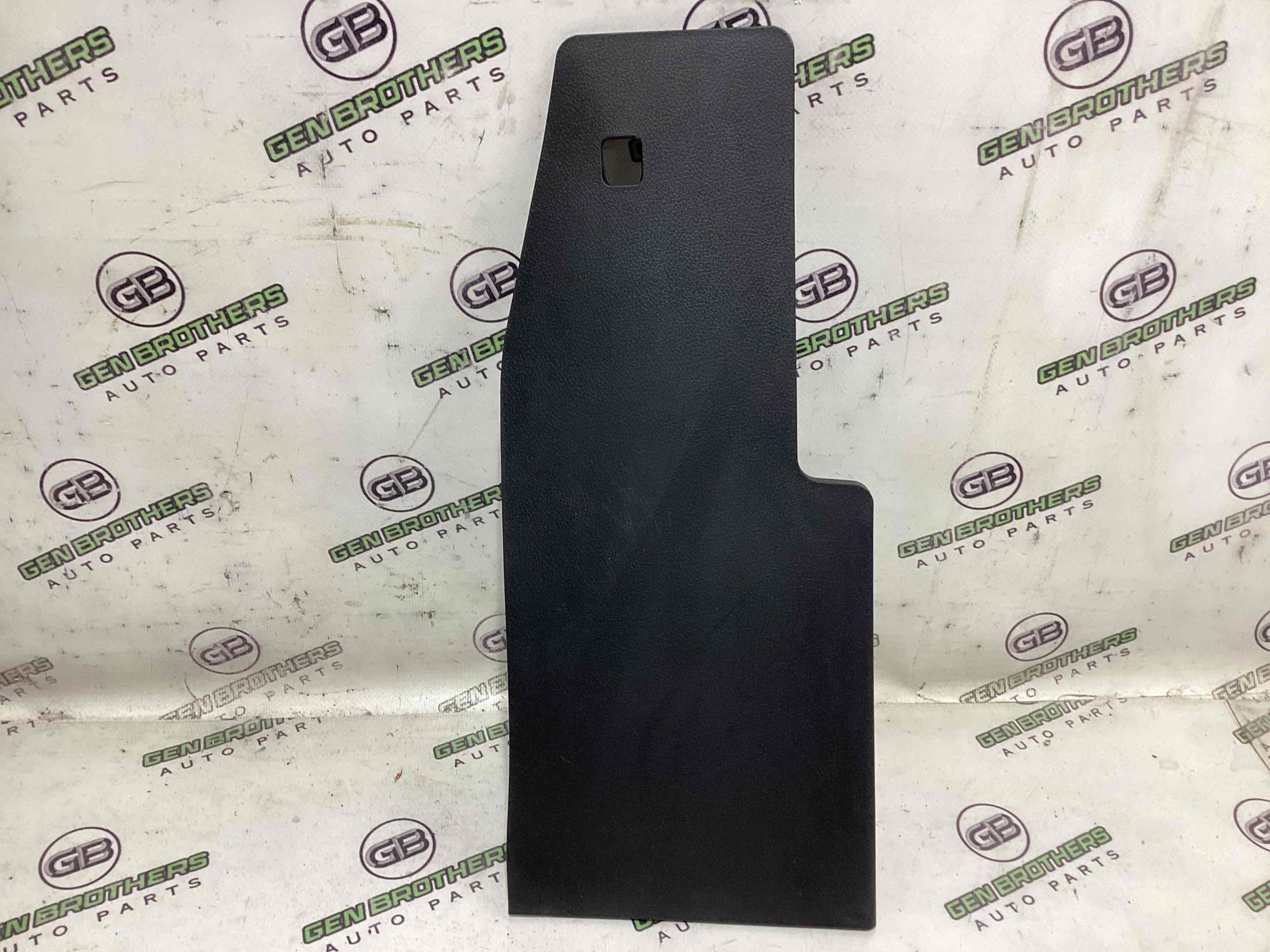 Отделка центральной консоли