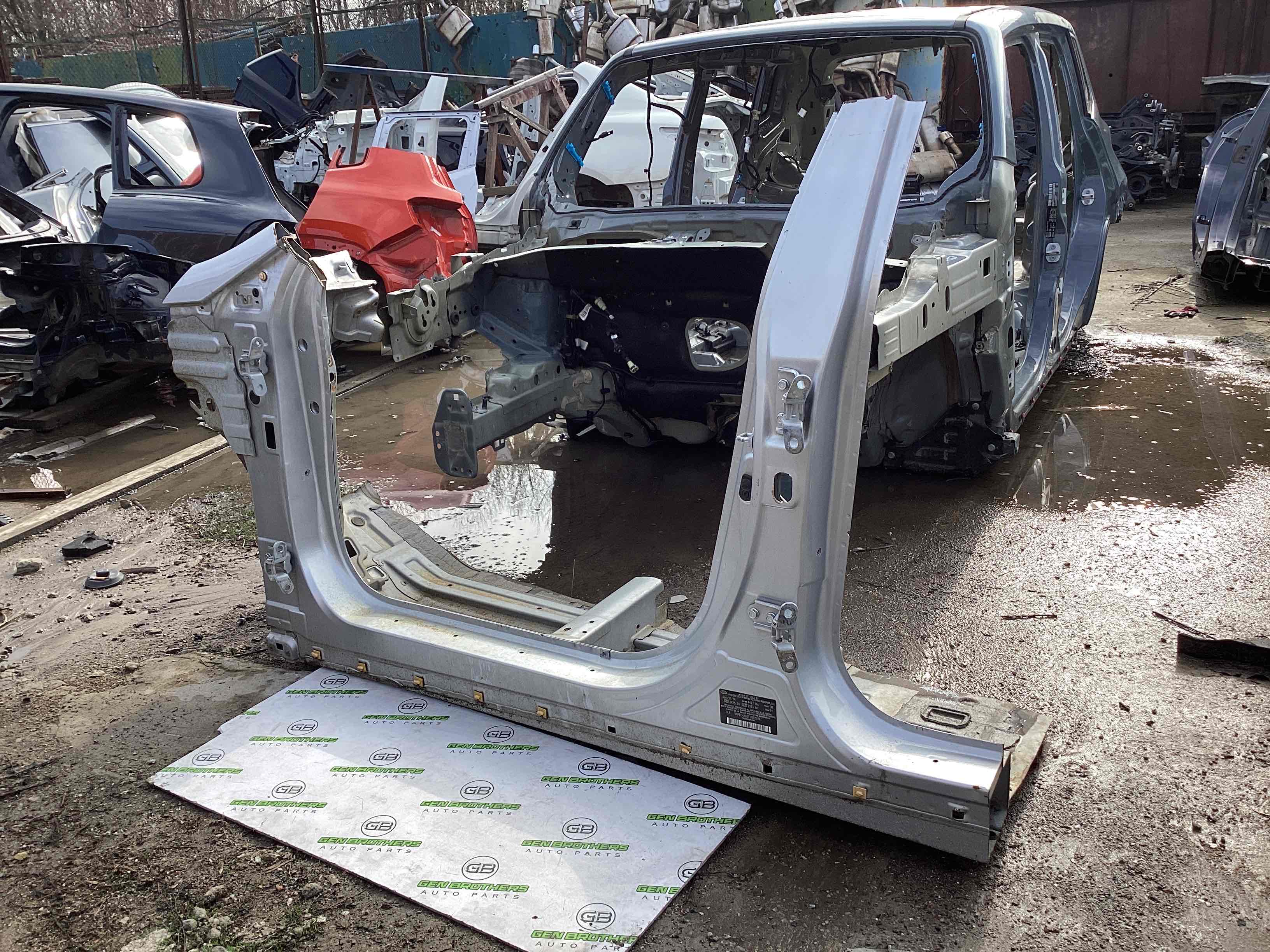 Стойки кузова и пороги