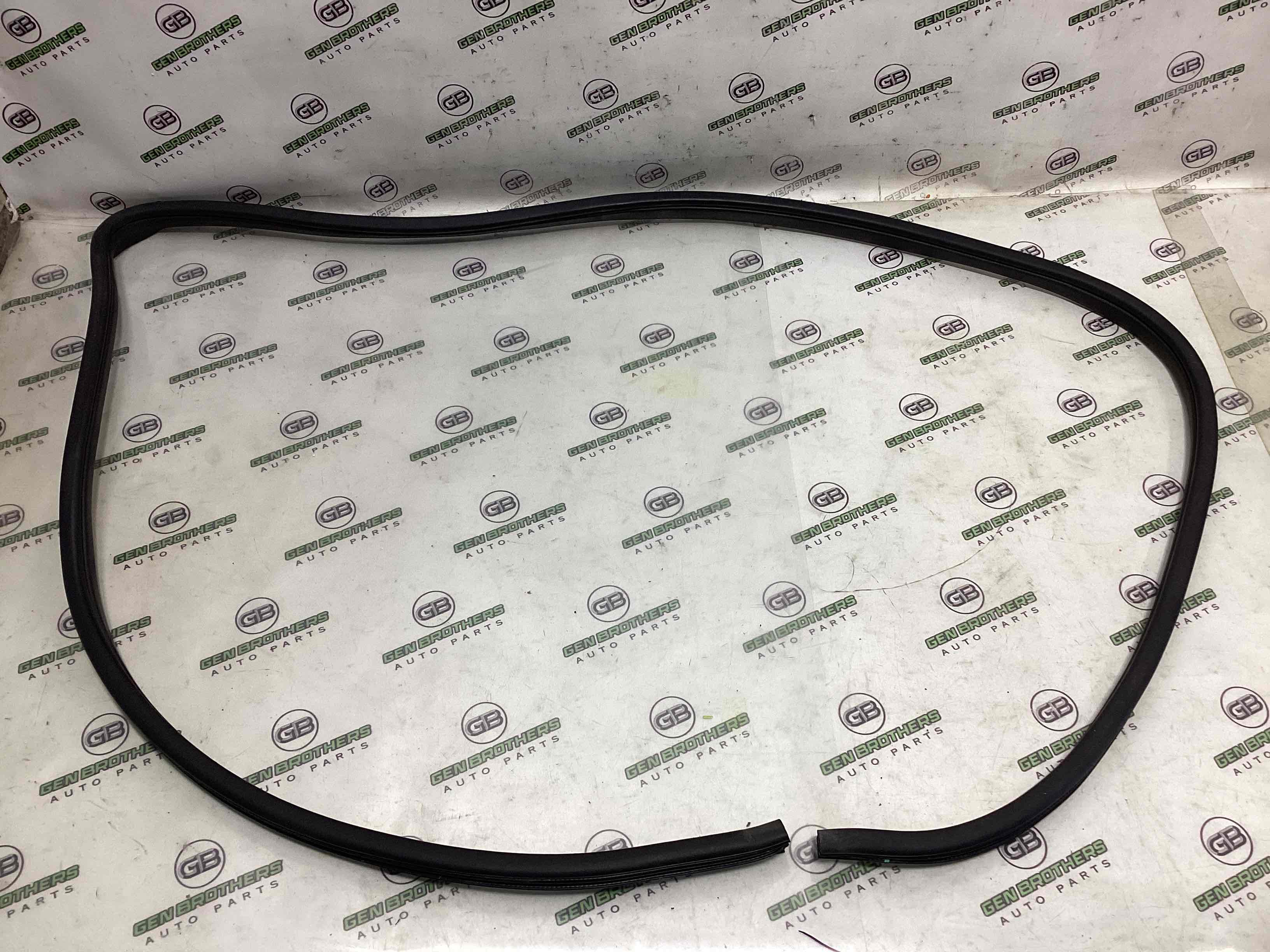 Уплотнитель стекла, двери