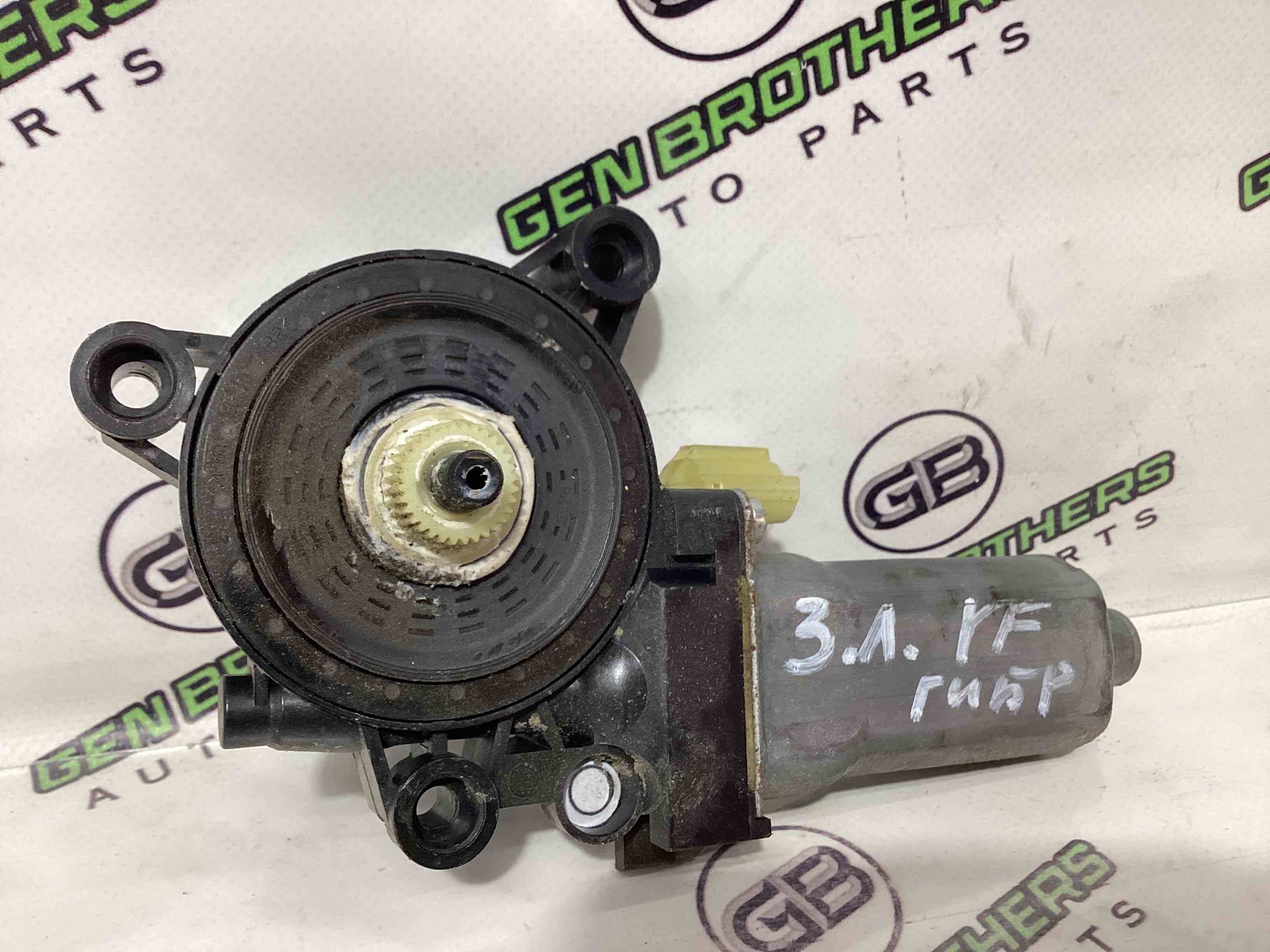 Моторчик стеклоподъемника