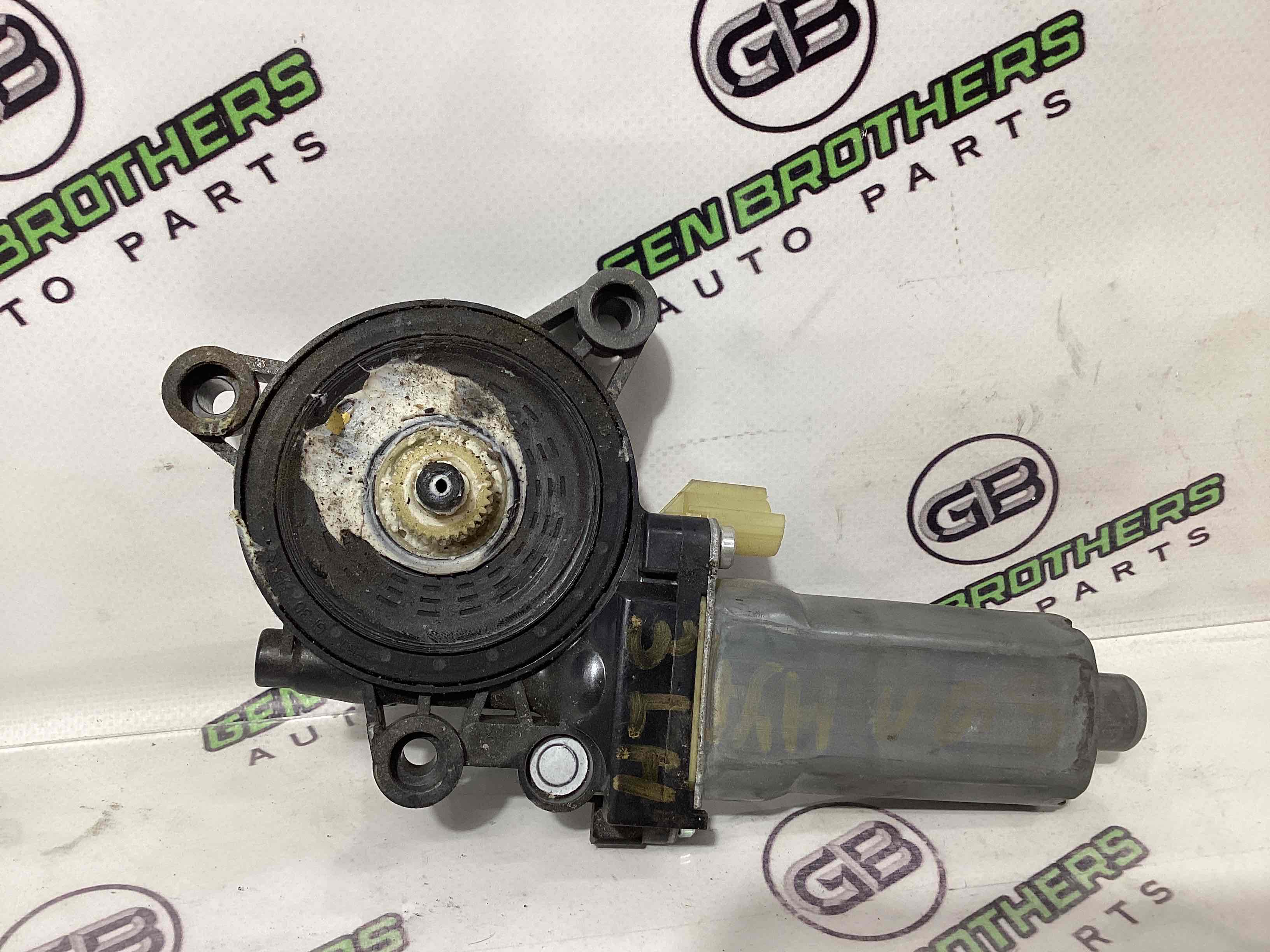 Моторчик стеклоподъемника