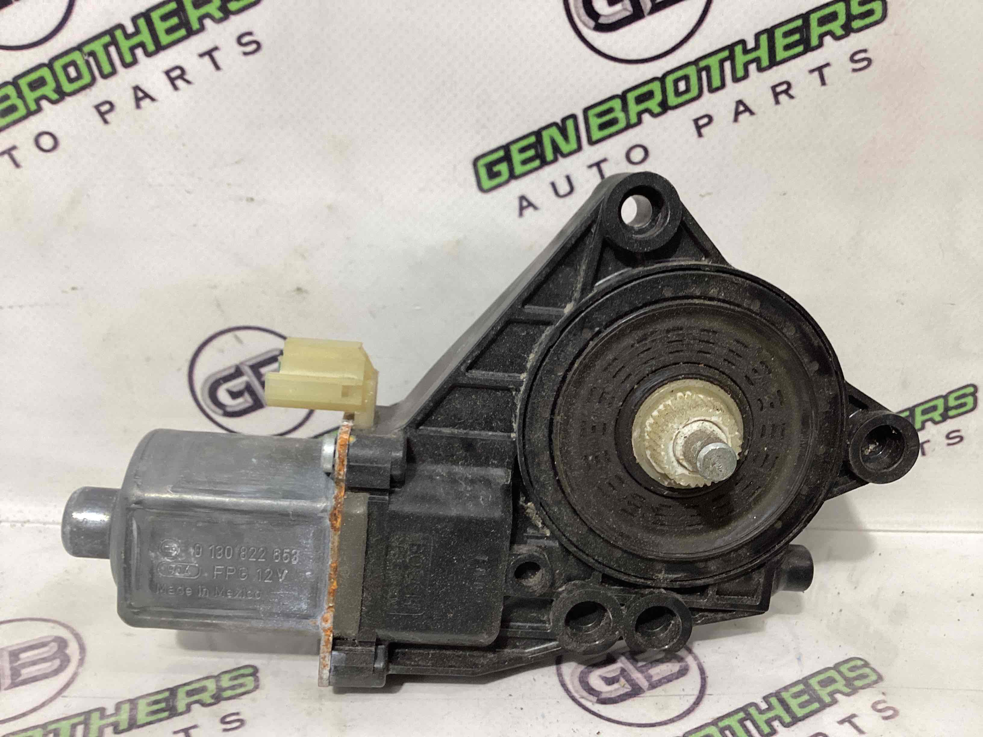 Моторчик стеклоподъемника