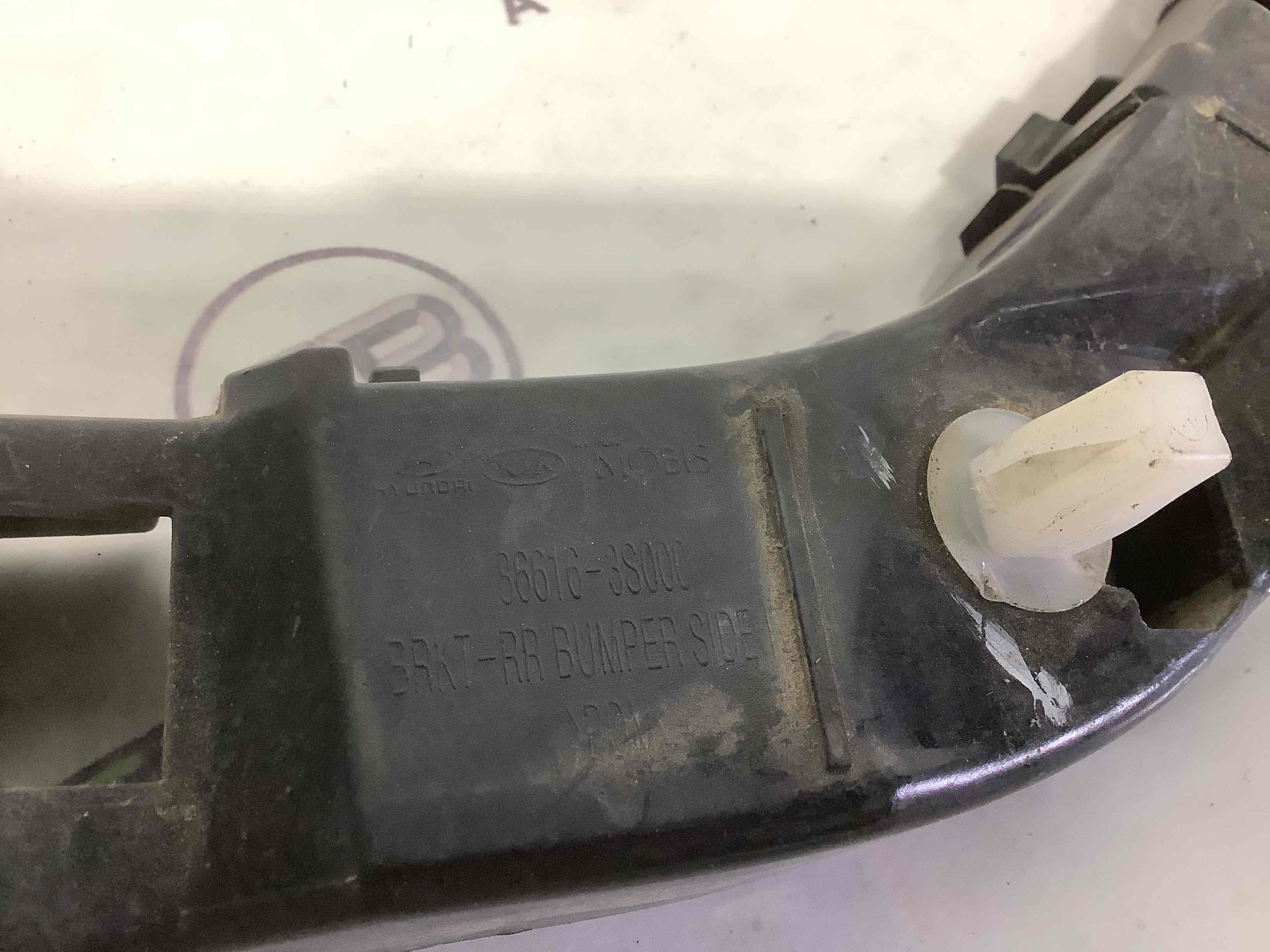 Крепление заднего бампера правое