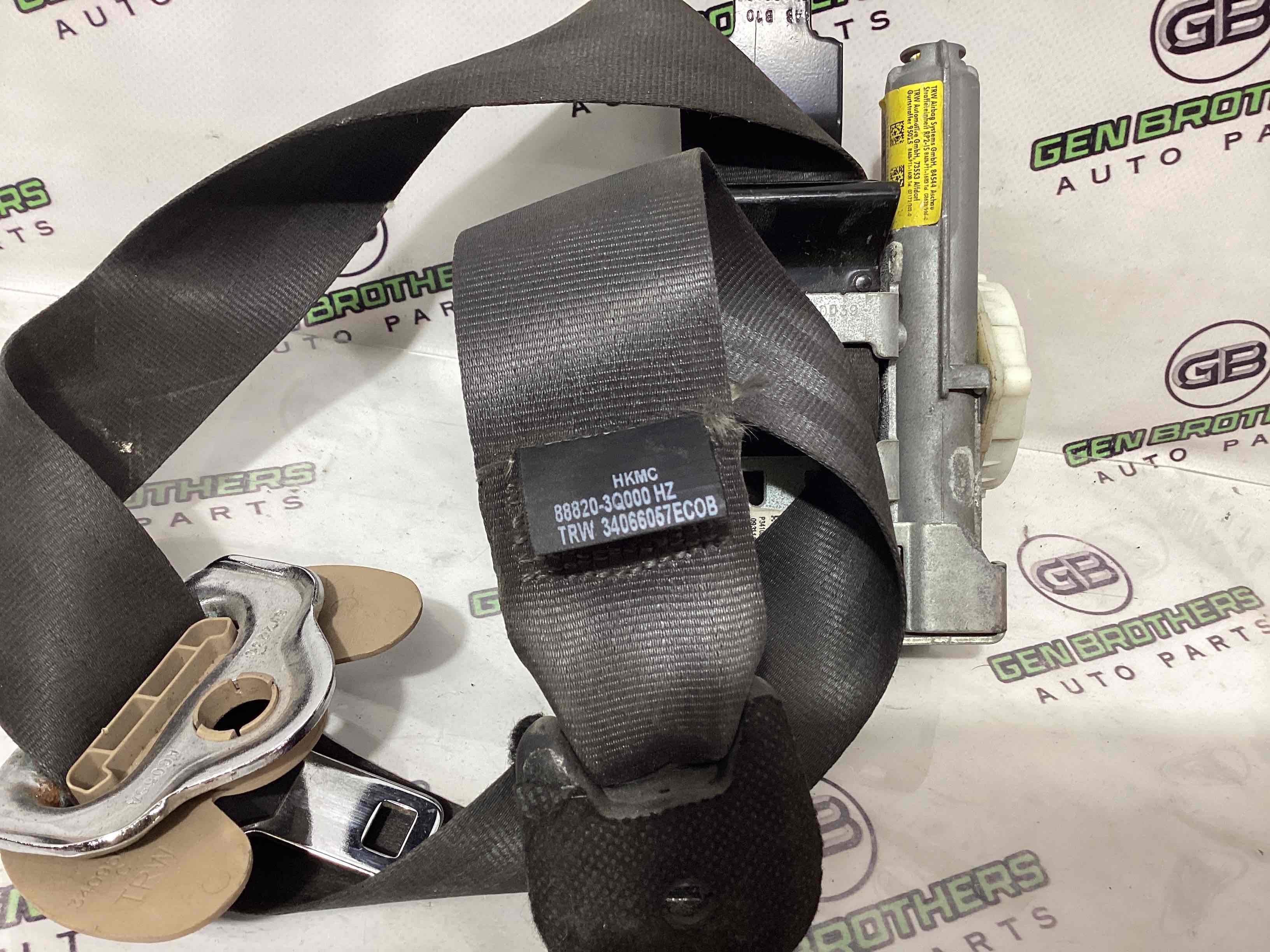 Ремень безопасности